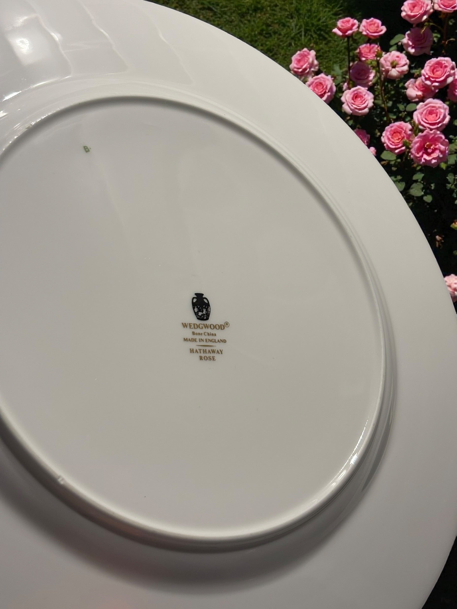 Wedgwood Bone China Hathaway Rose Set Of 8 Dinner Plates image 3