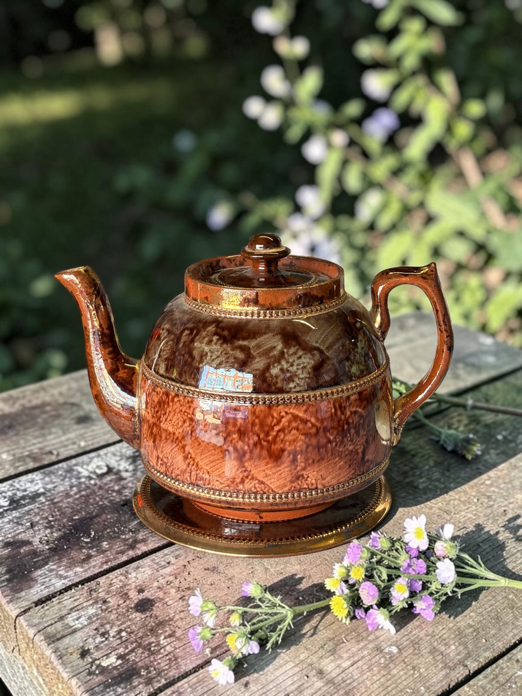 Victorian Teapot with Stand  image 0