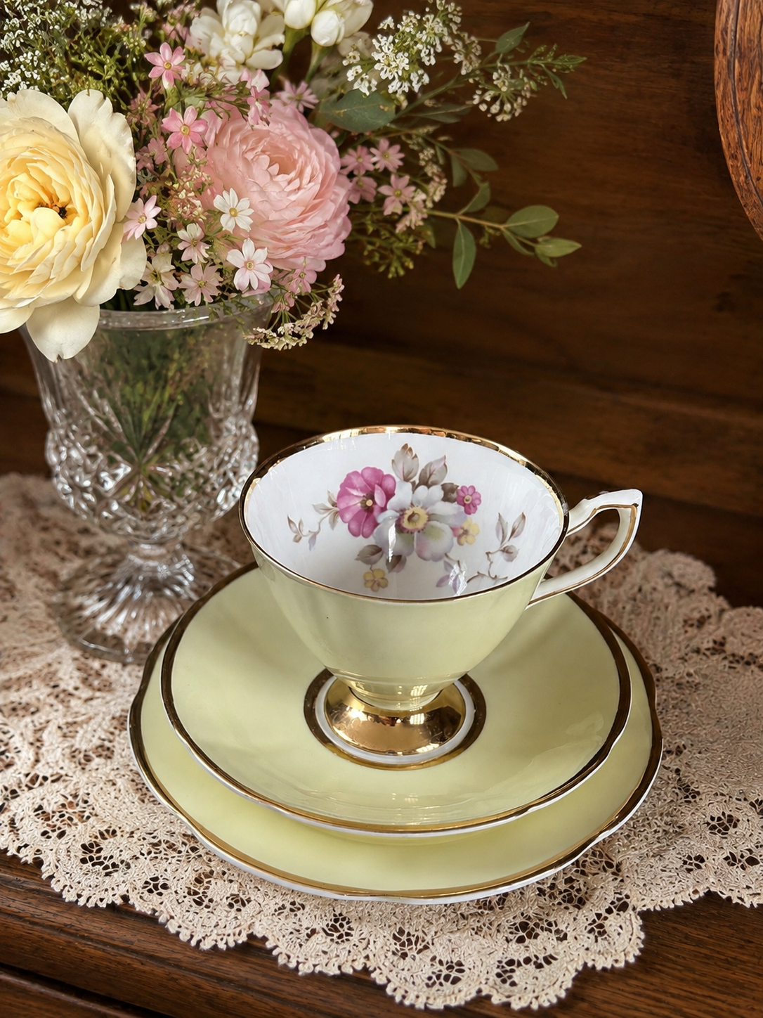 Clare Pastel Yellow Trio with Pink & White Flower Design