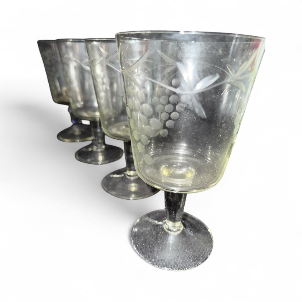 Set 4 Vintage Etched Cocktail Goblet Glasses image 0