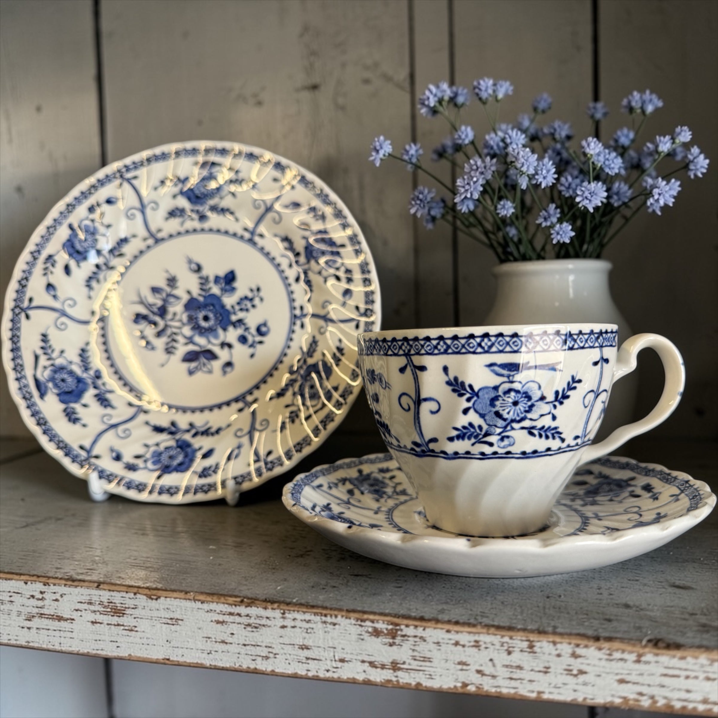 Johnson Brothers. Indies. Trio. Blue & White Ceramics.  image 0