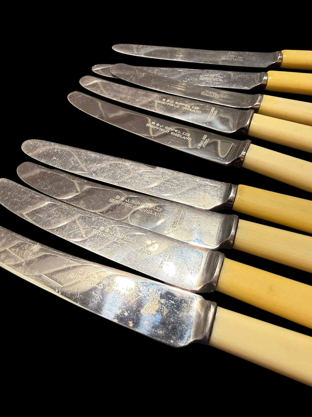 Vintage Cutlery 9 Butter Knives image 9
