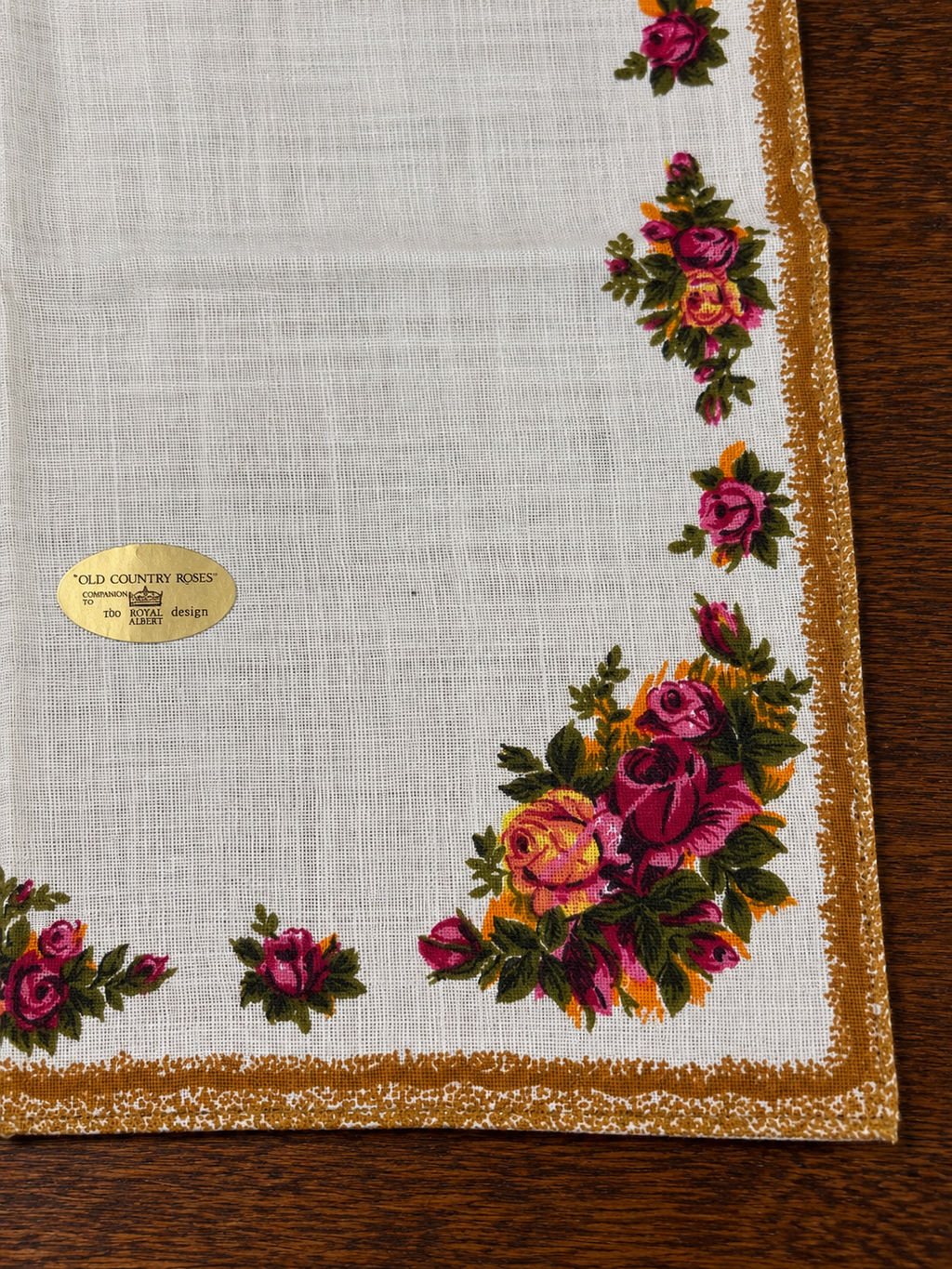 Royal Albert Old Country Roses Vintage Napkins – Set of 8
