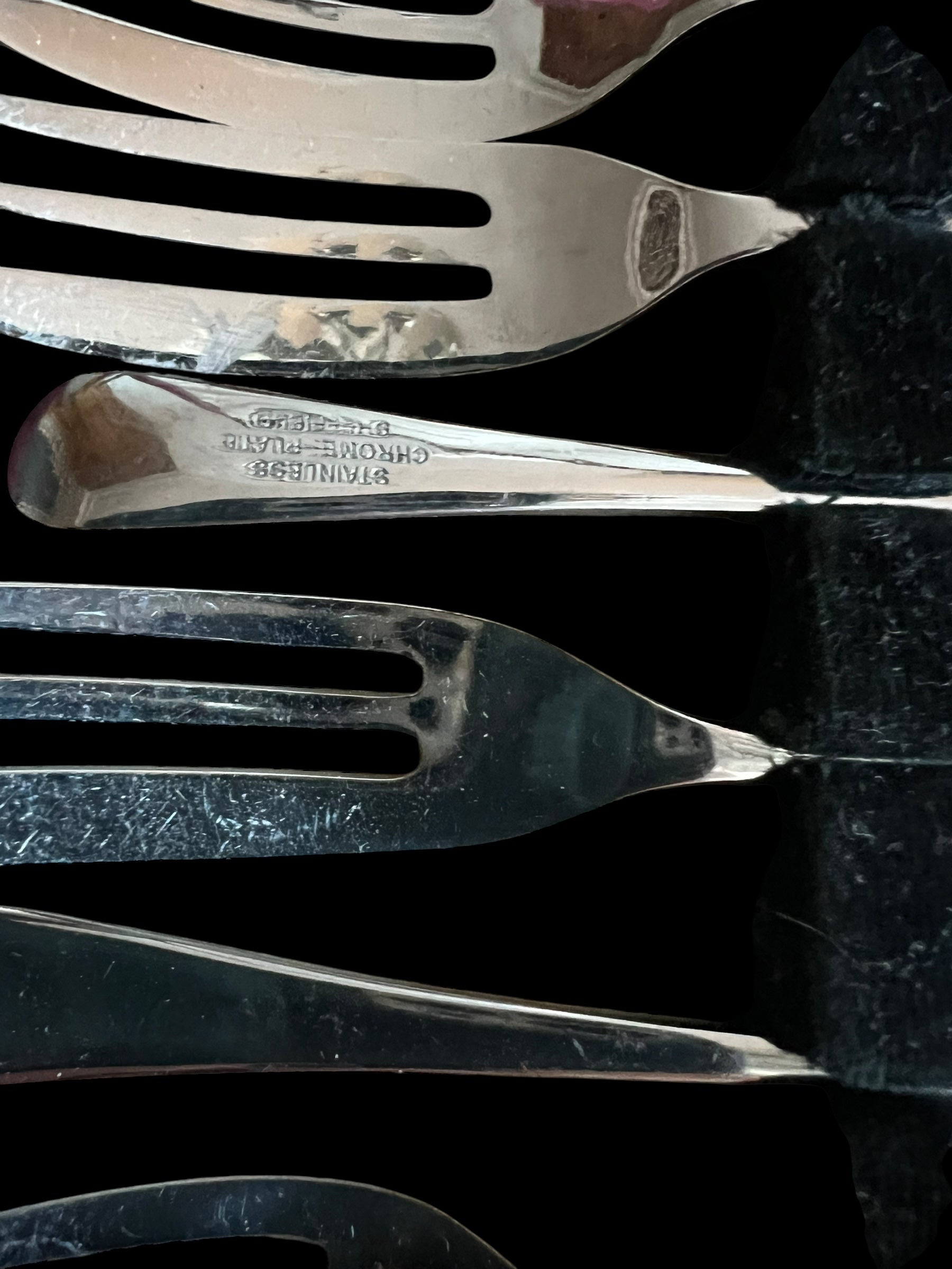 Boxed set vintage cake pastry forks. Chrome image 2