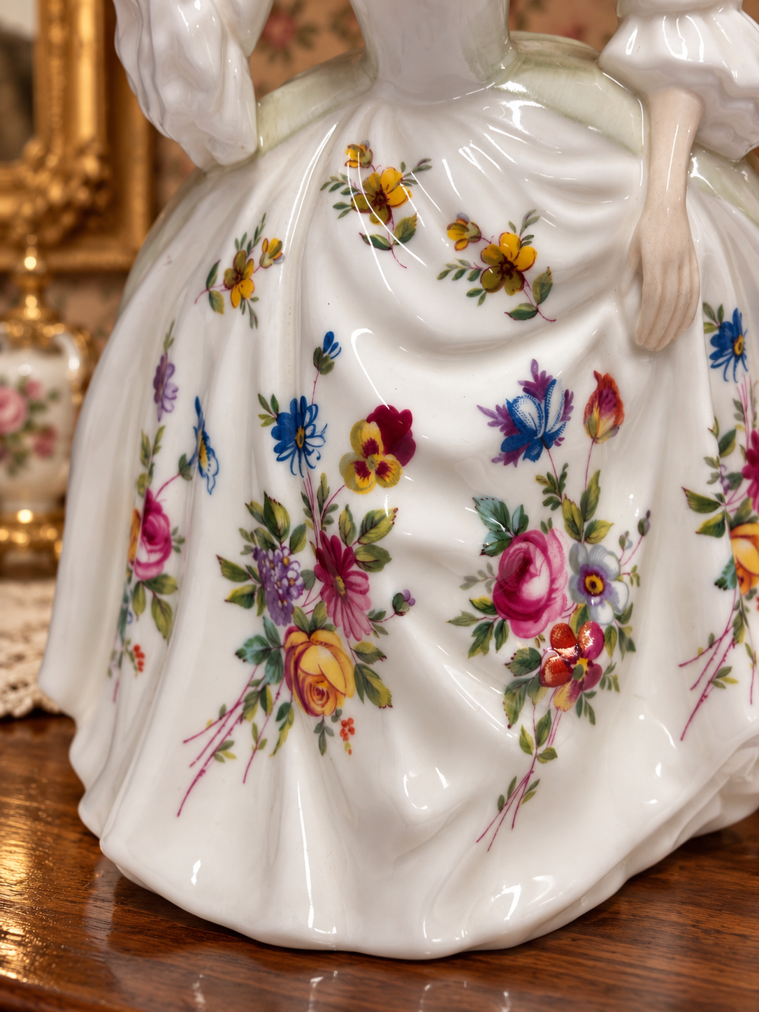 Royal Doulton Figurine Diana