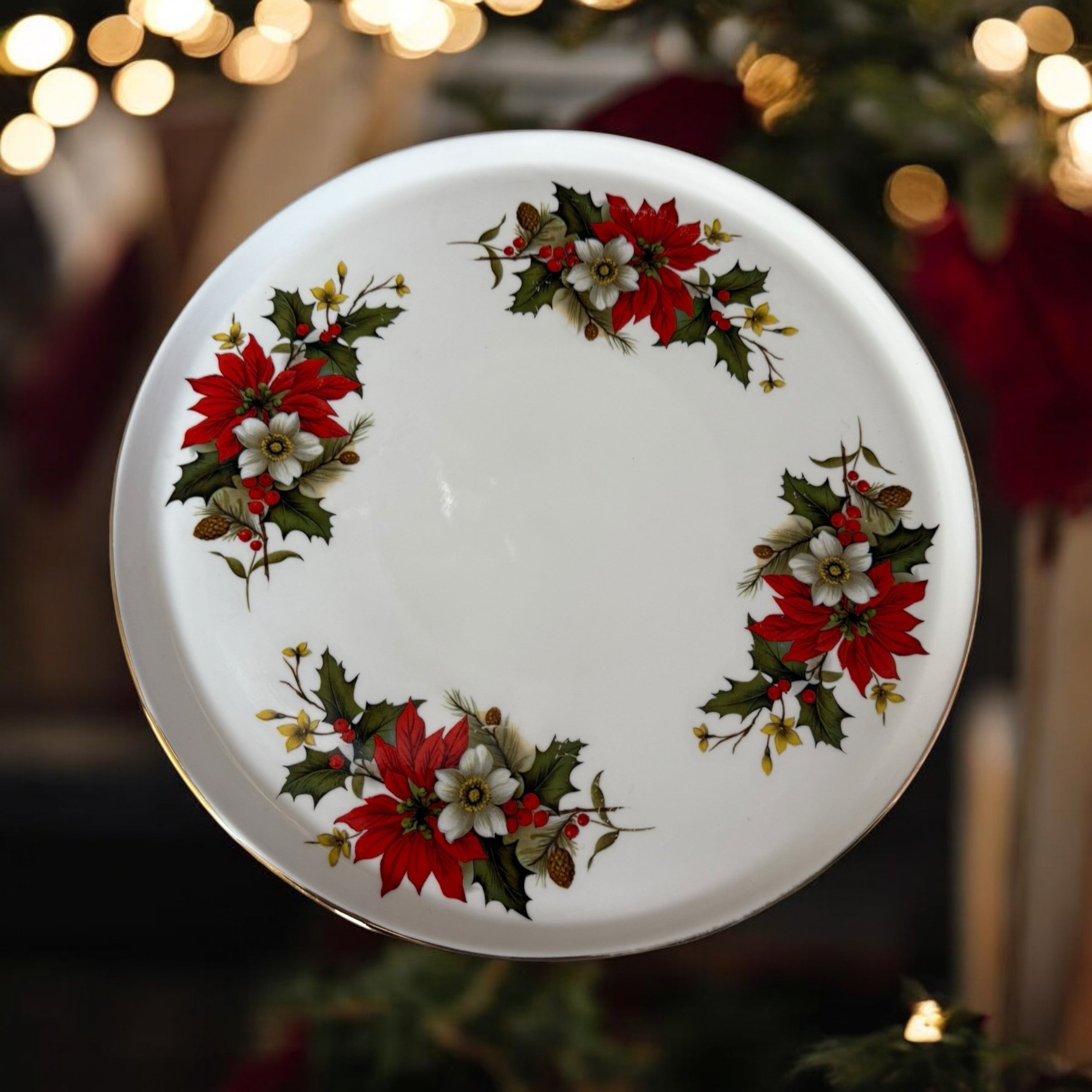 Large Christmas Gateau Plate. Inglewood Studio image 0