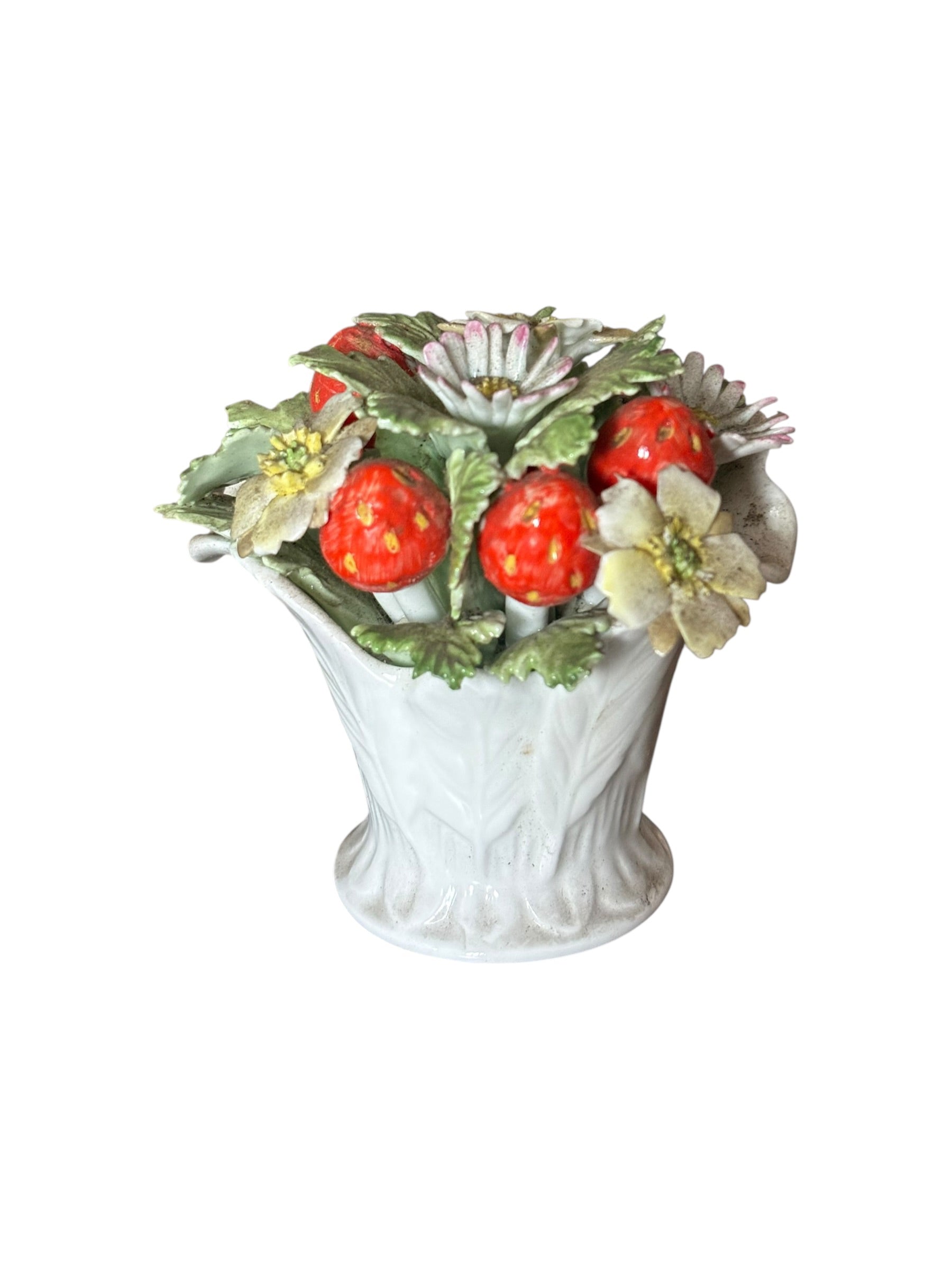 Strawberry Bush Posy  image 0