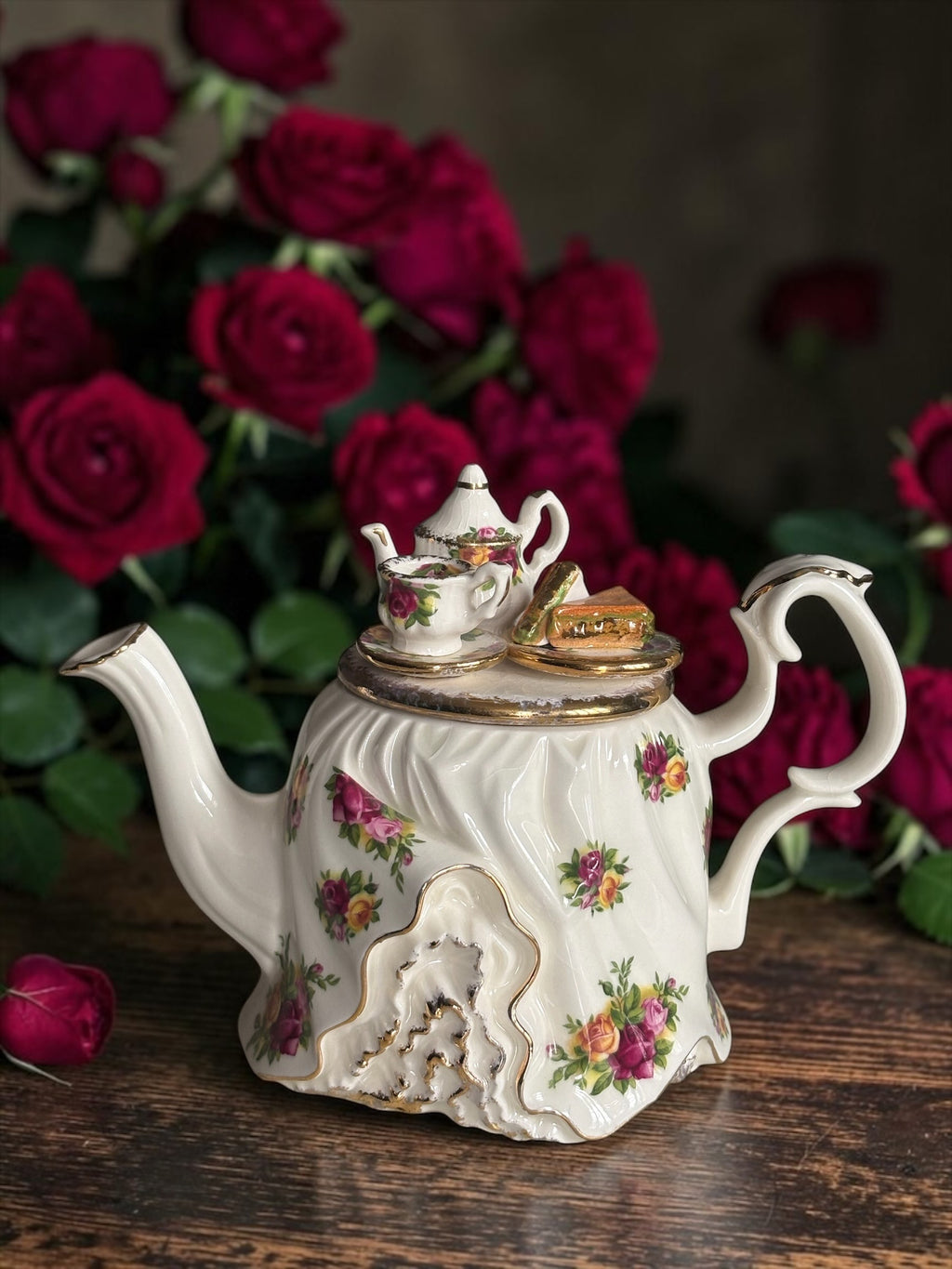 Royal Albert Novelty Teapot
