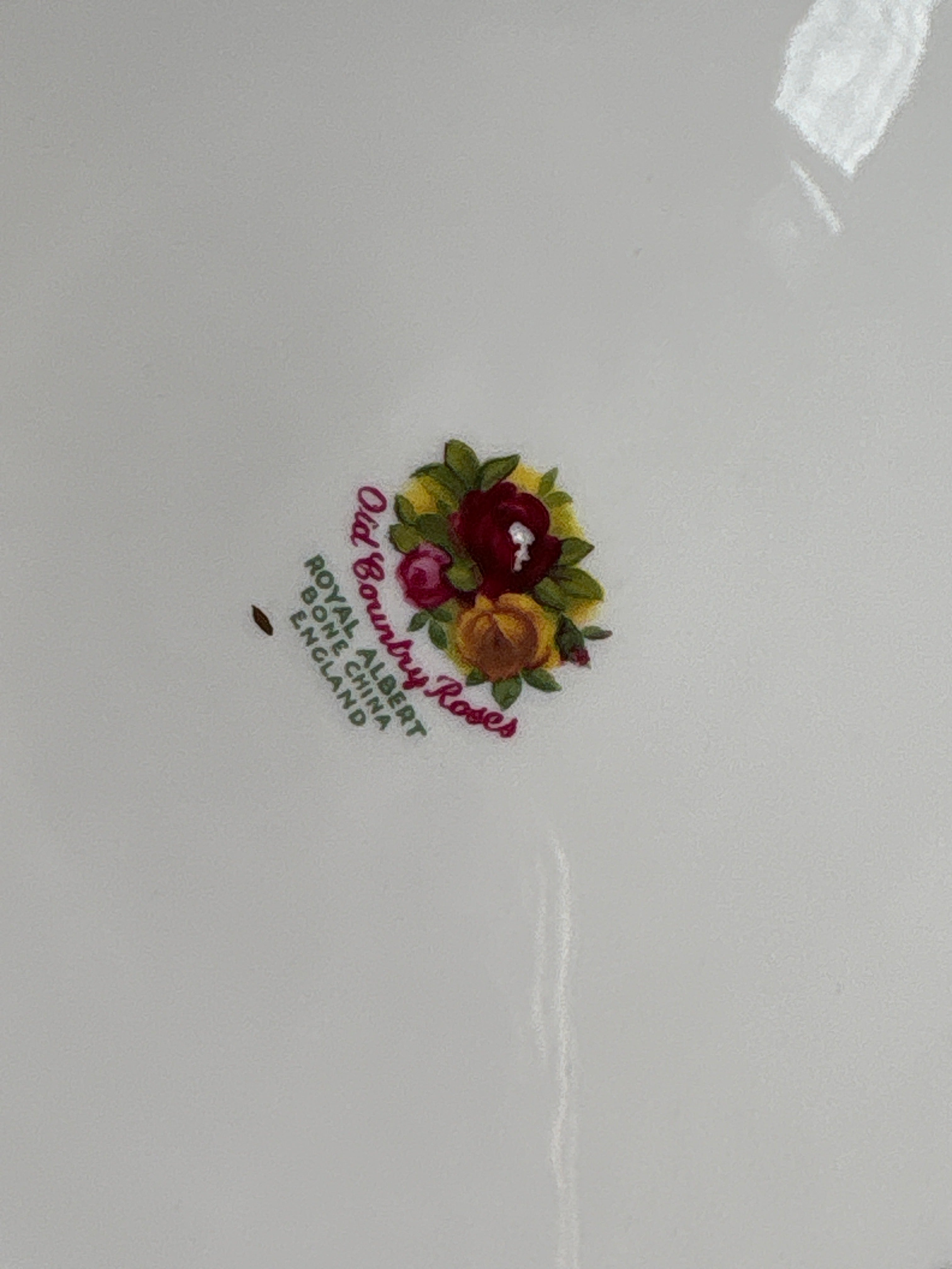 Set 6 Royal Albert Old Country Roses Salad/Dessert Plates