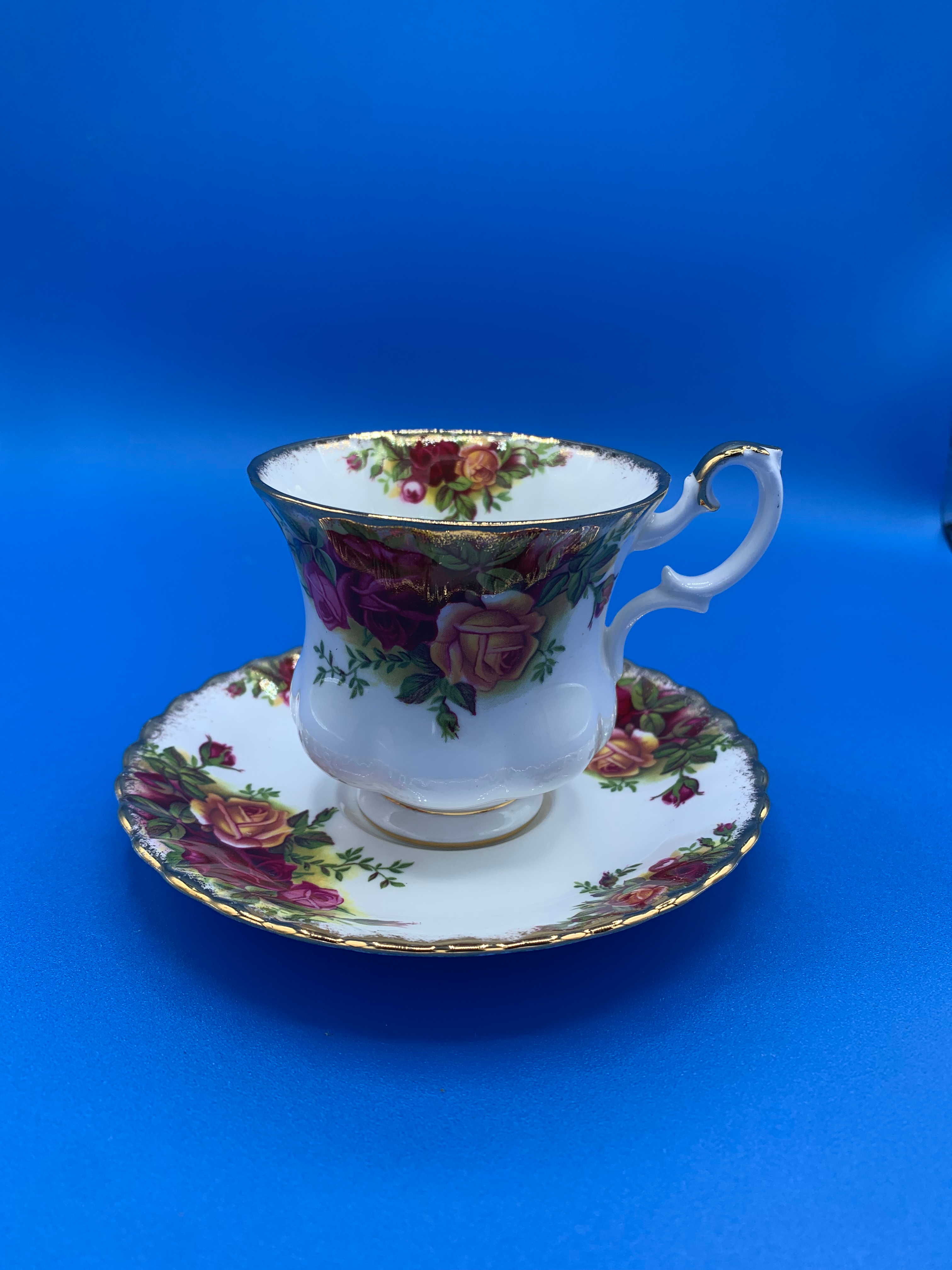 Royal Albert Old Country Roses Coffee Cup & Saucer image 4