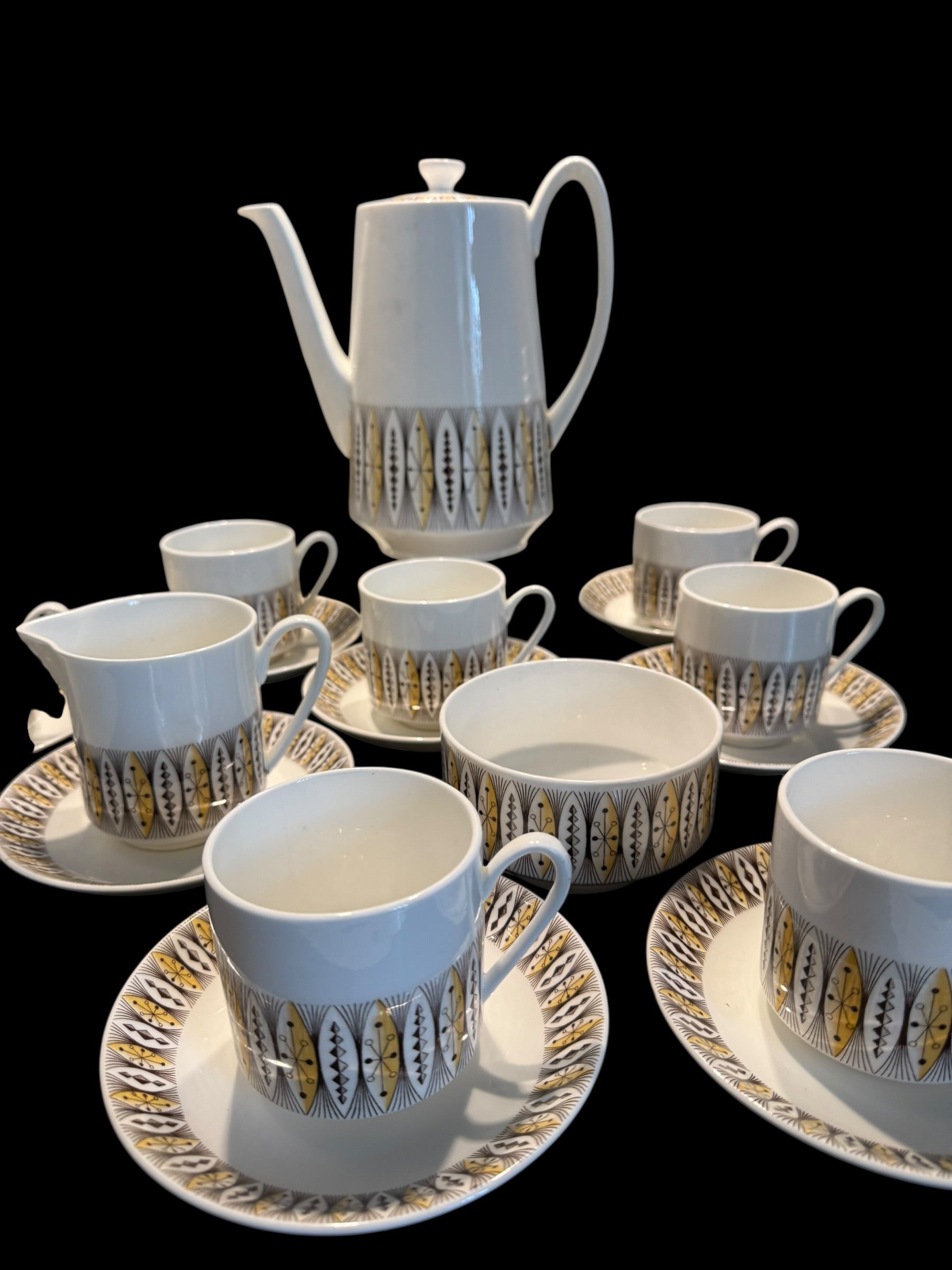 Royal Grafton. Retro Coffee Set. 15 piece image 1