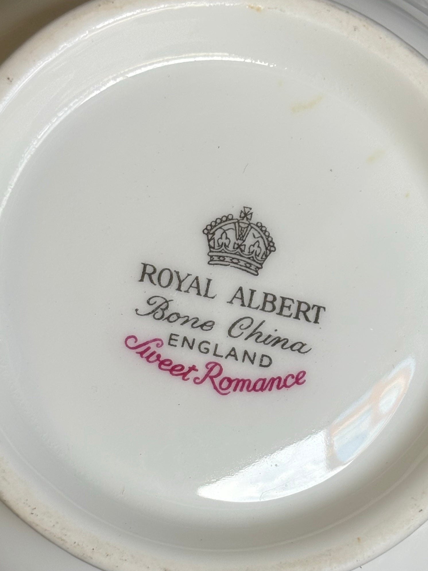 Royal Albert “Sweet Romance” Milk Jug & Platter  image 1