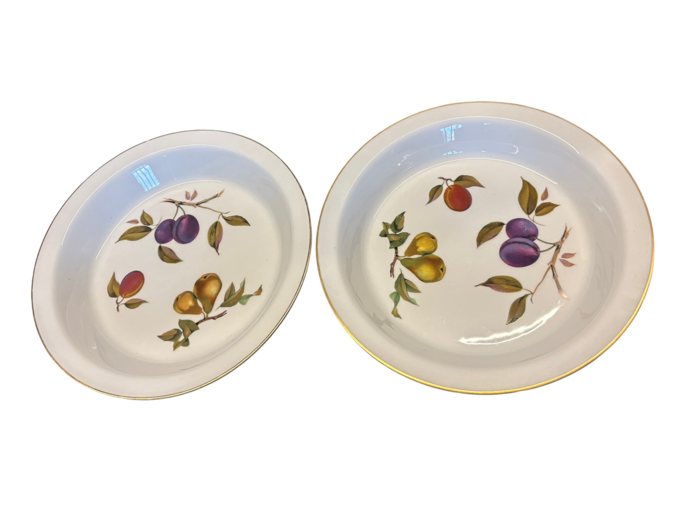 Set of 2 Royal Worcester Evesham Gold Large Round Pie Bakers image 0