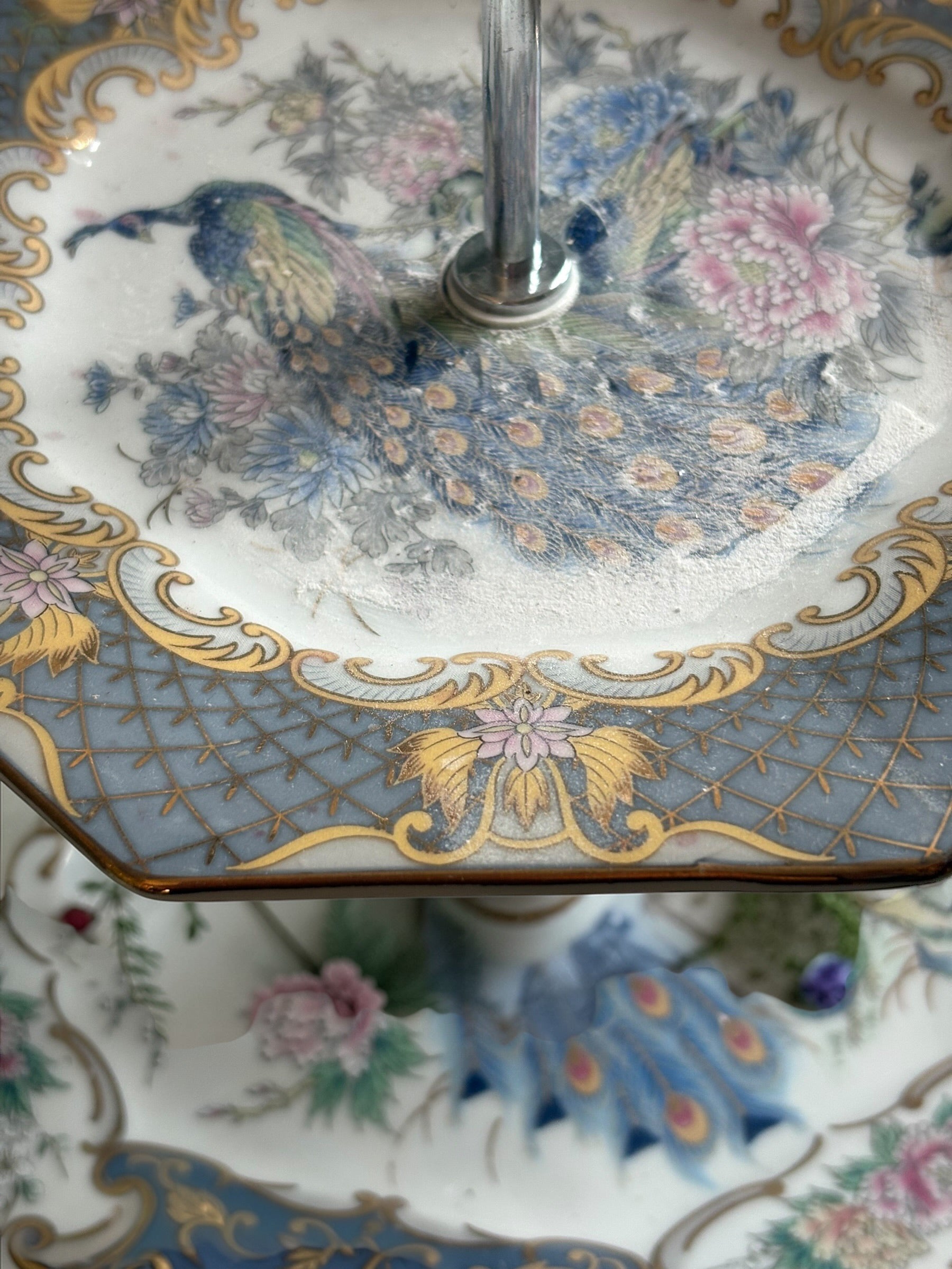 Set of 2 Cake Stands  image 2