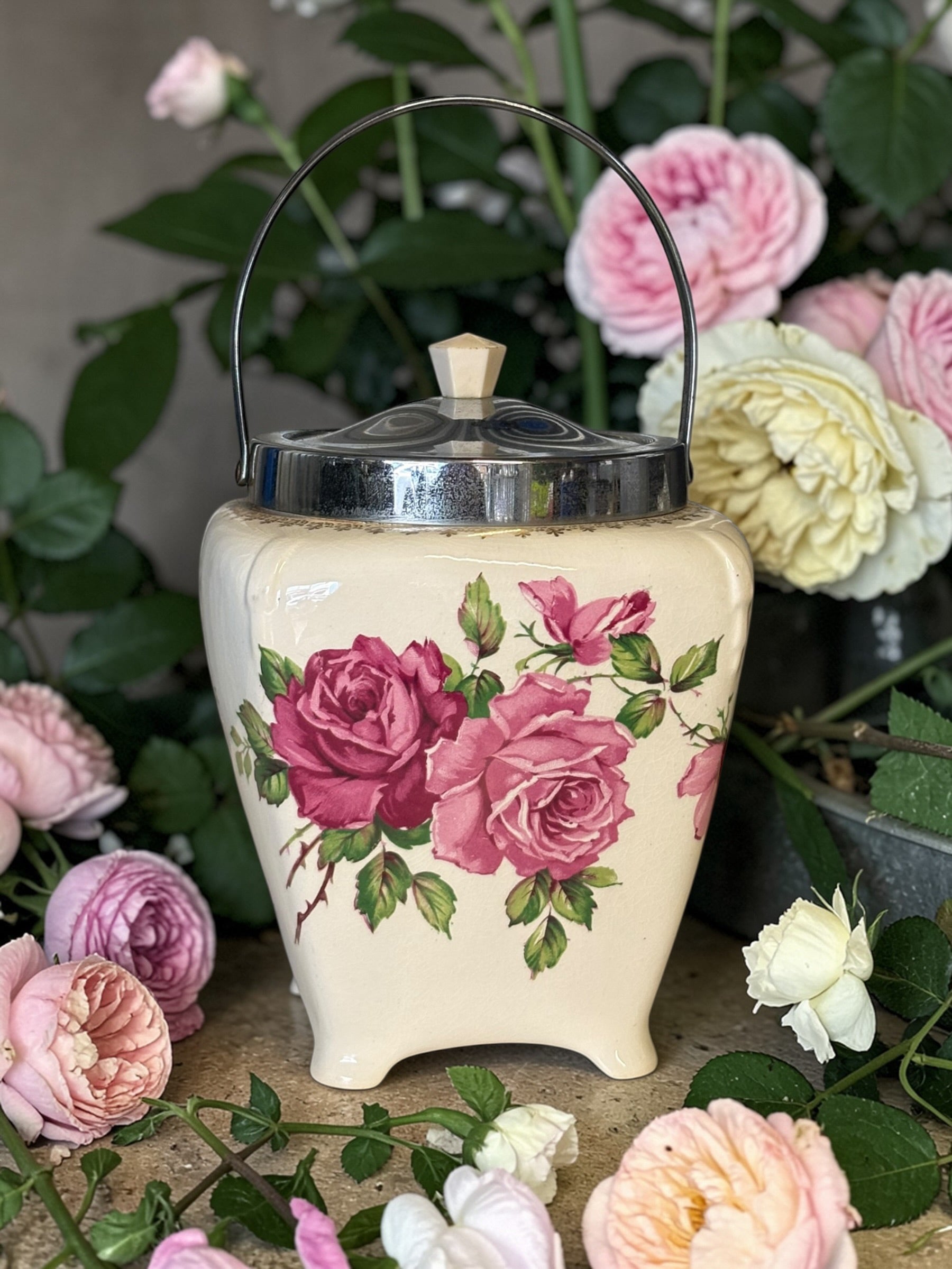 Staffordshire Mid-Winter Biscuit Barrel image 0