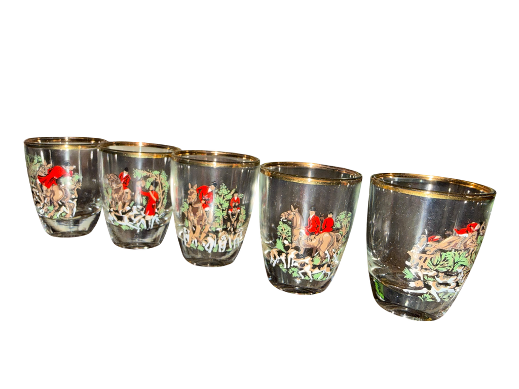 Set 5 Hunting Scene Shot Glasses image 1