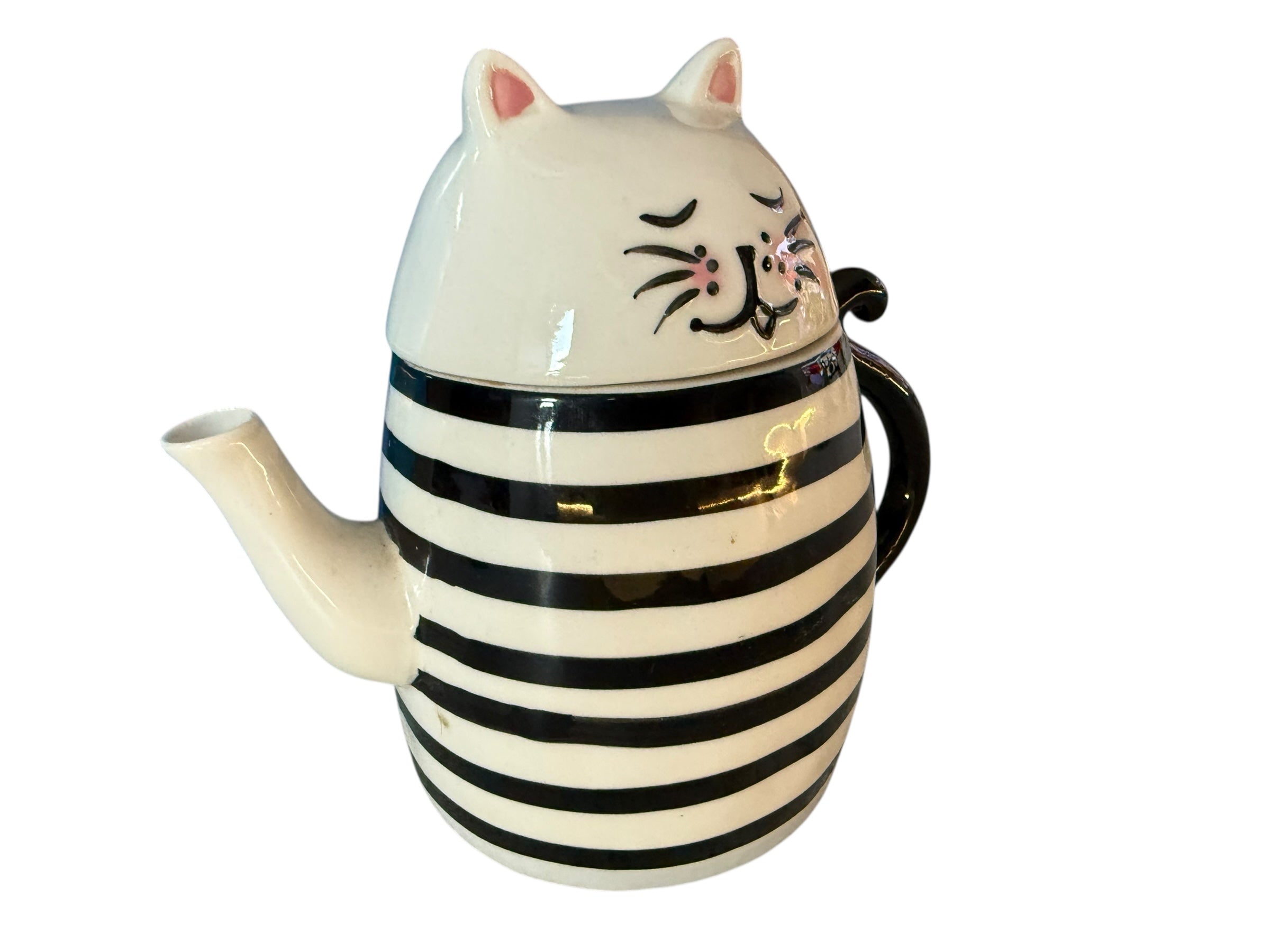 Large Cat Teapot.  image 1
