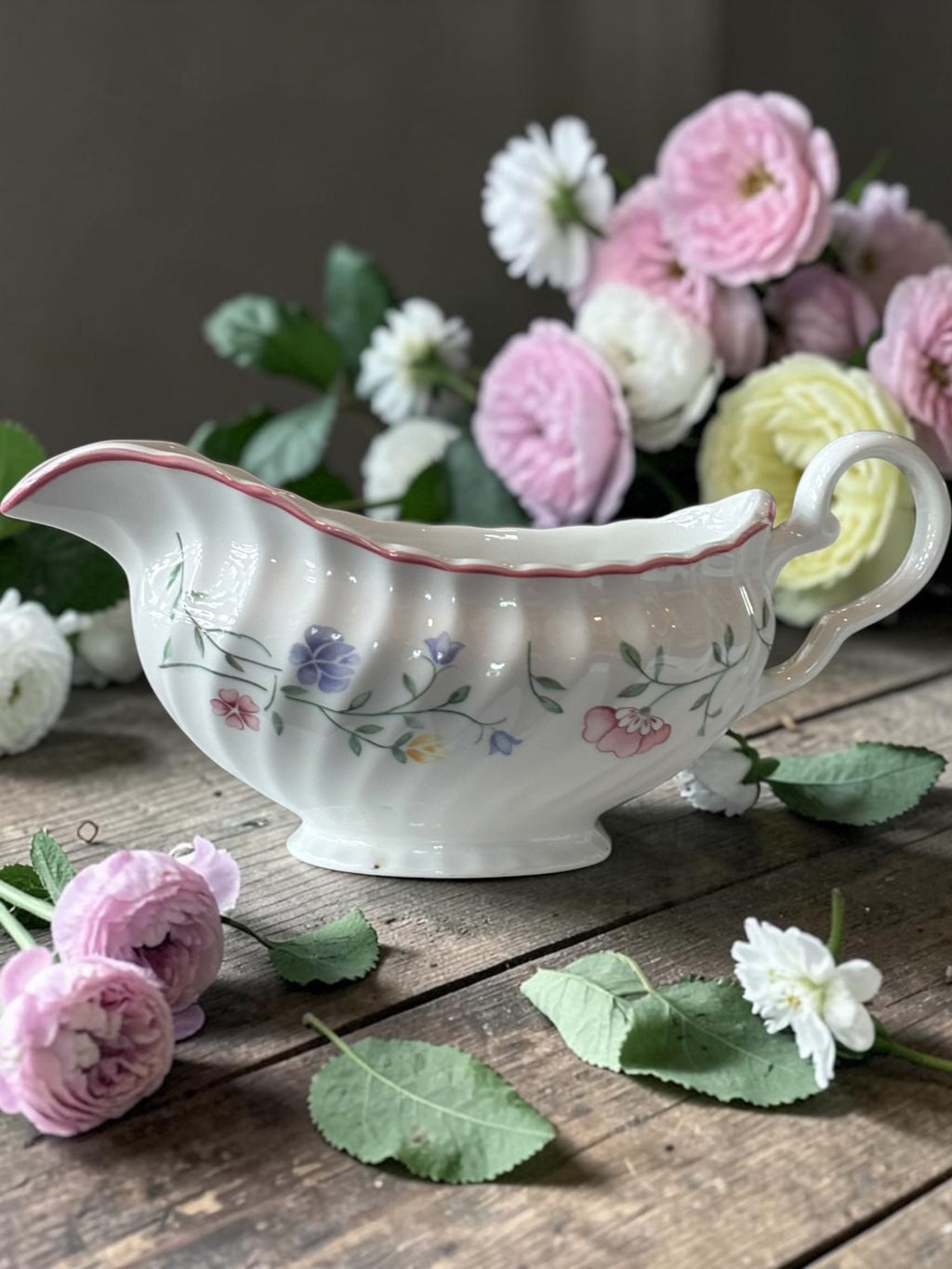 Summer Chintz Johnson Brothers Gravy Boat