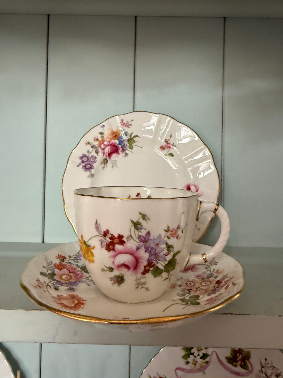 Crown Derby. Posies. Trio.