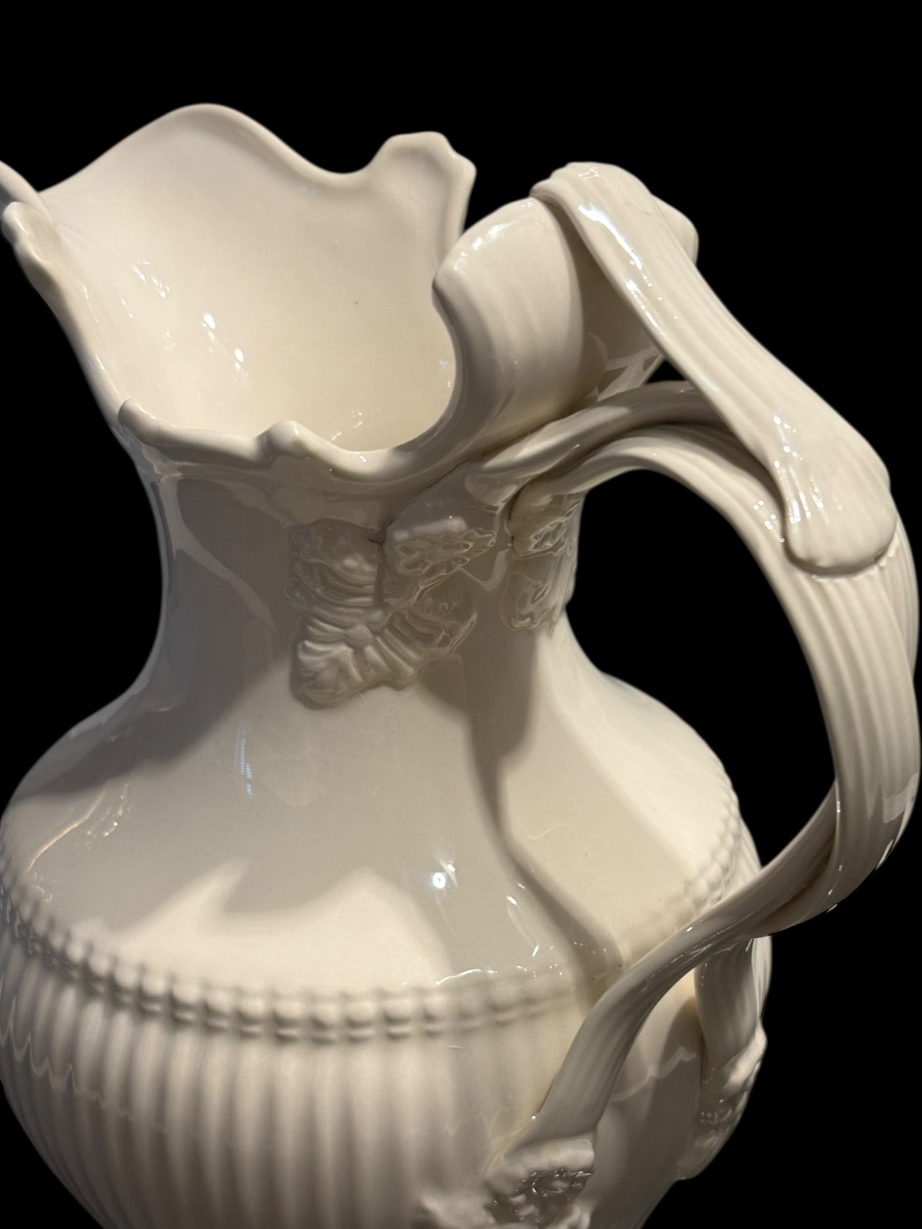 Leeds Creamware Jug & Bowl image 7