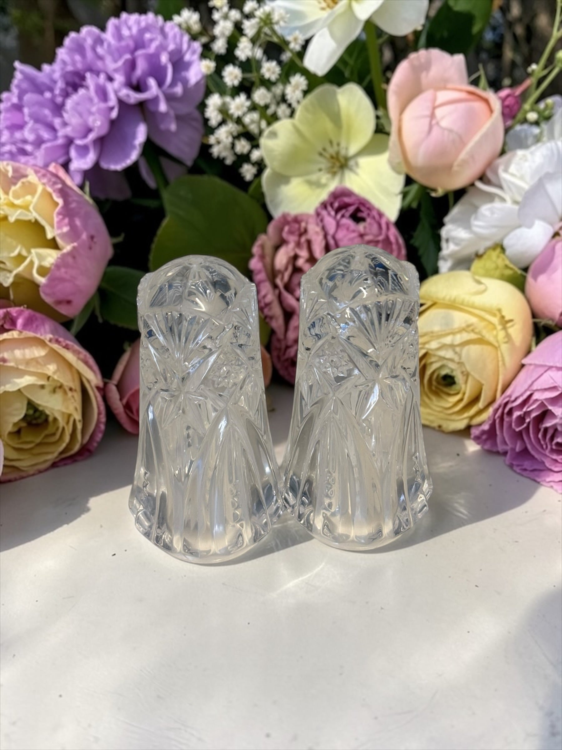 Glass Salt & Pepper Set  image 0