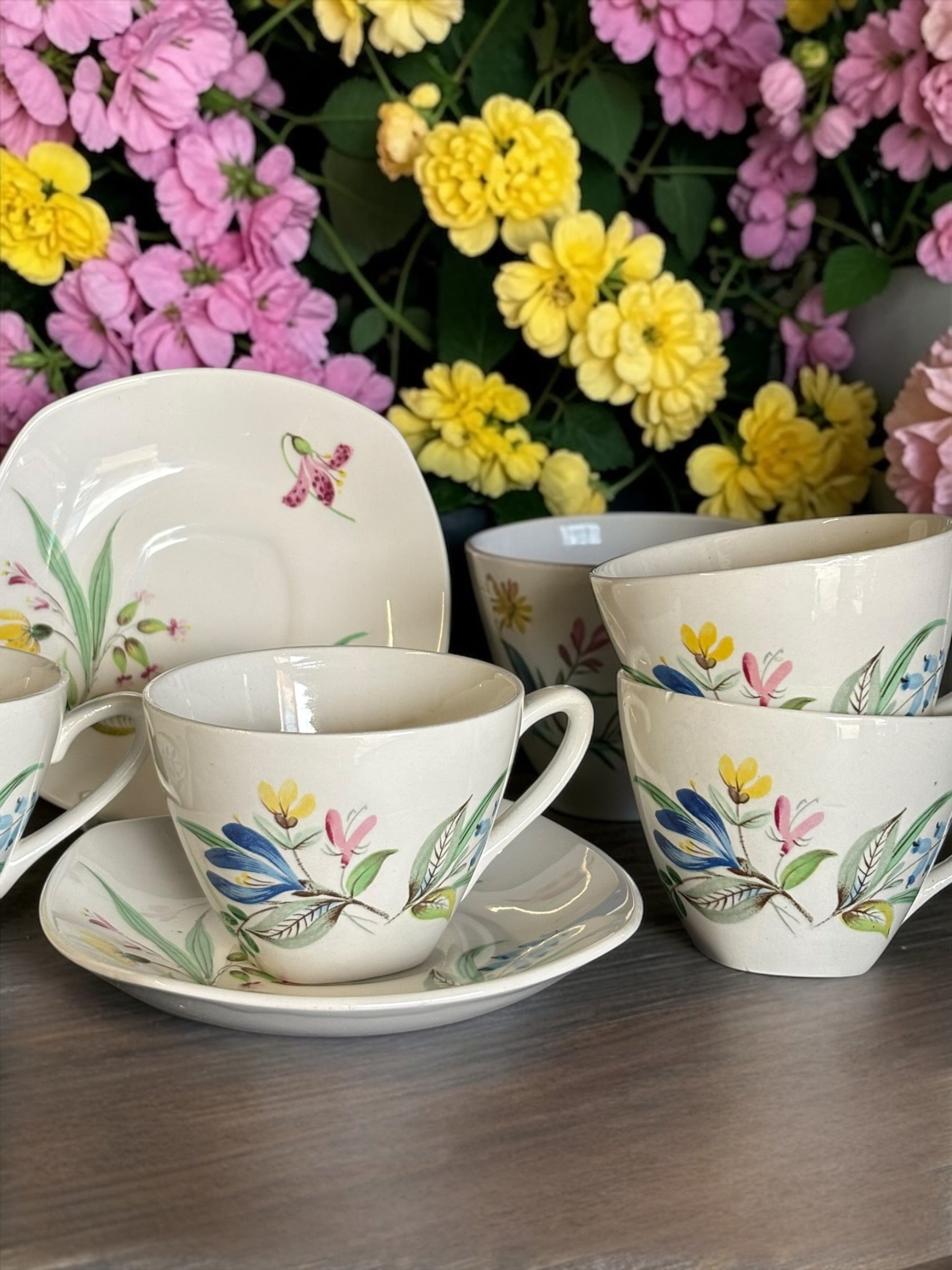 Vintage 1950’s Hall China “Bouquet” Set of 4 Coffee Cups image 2