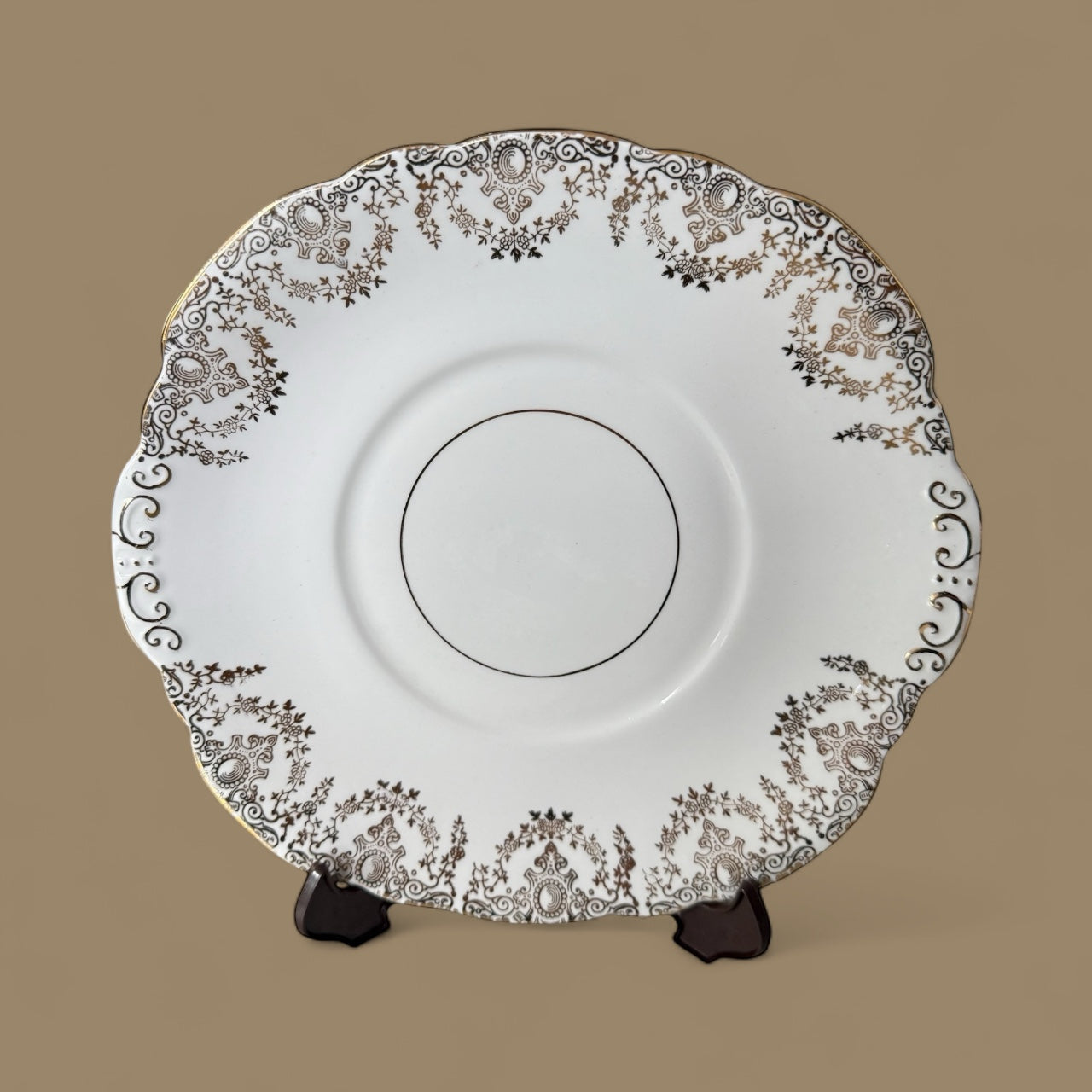Taylor & Kent. Vintage China Cake Plate.  image 0