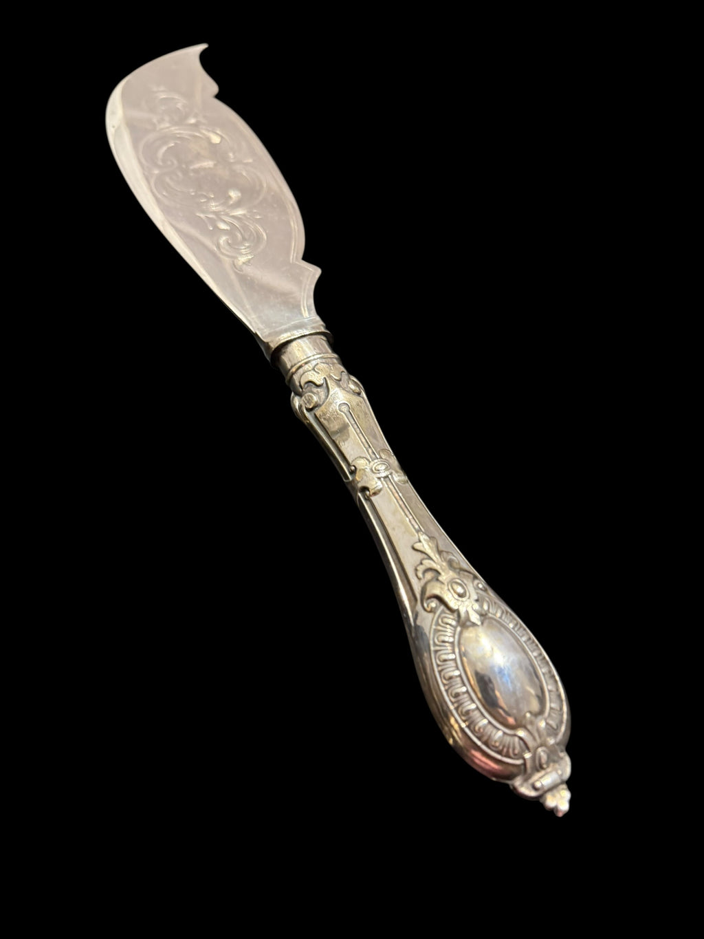 Vintage Cutlery. Engraved Fish Server.  image 4