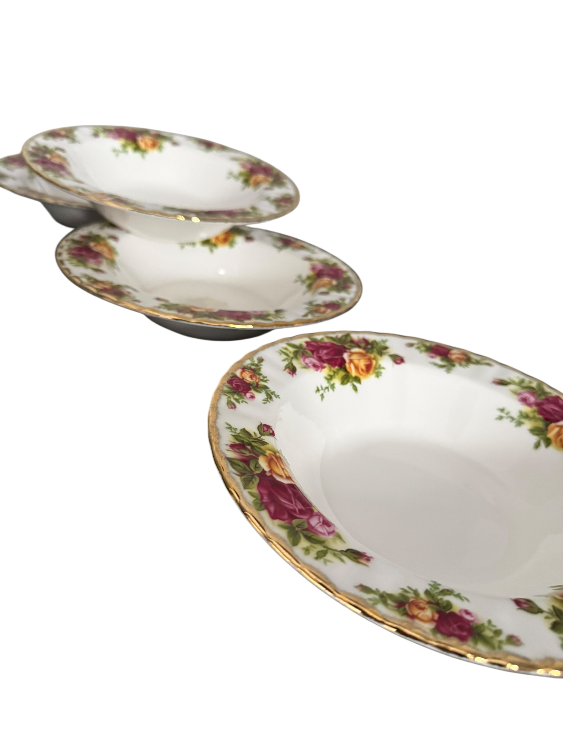 Old Country Roses. Set 6 Royal Albert Soup Bowls image 5
