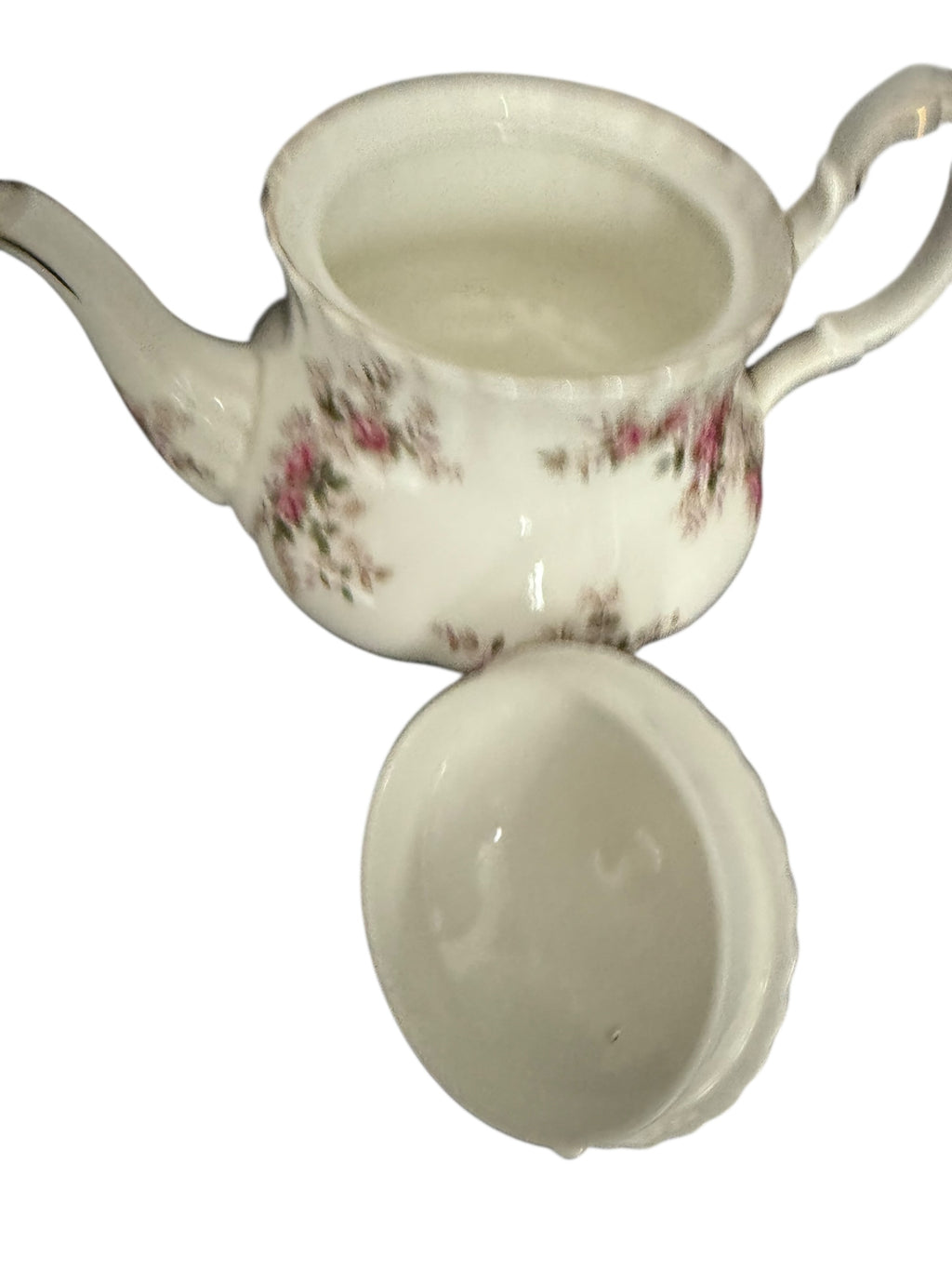 Royal Albert. Lavender Large Teapot image 7