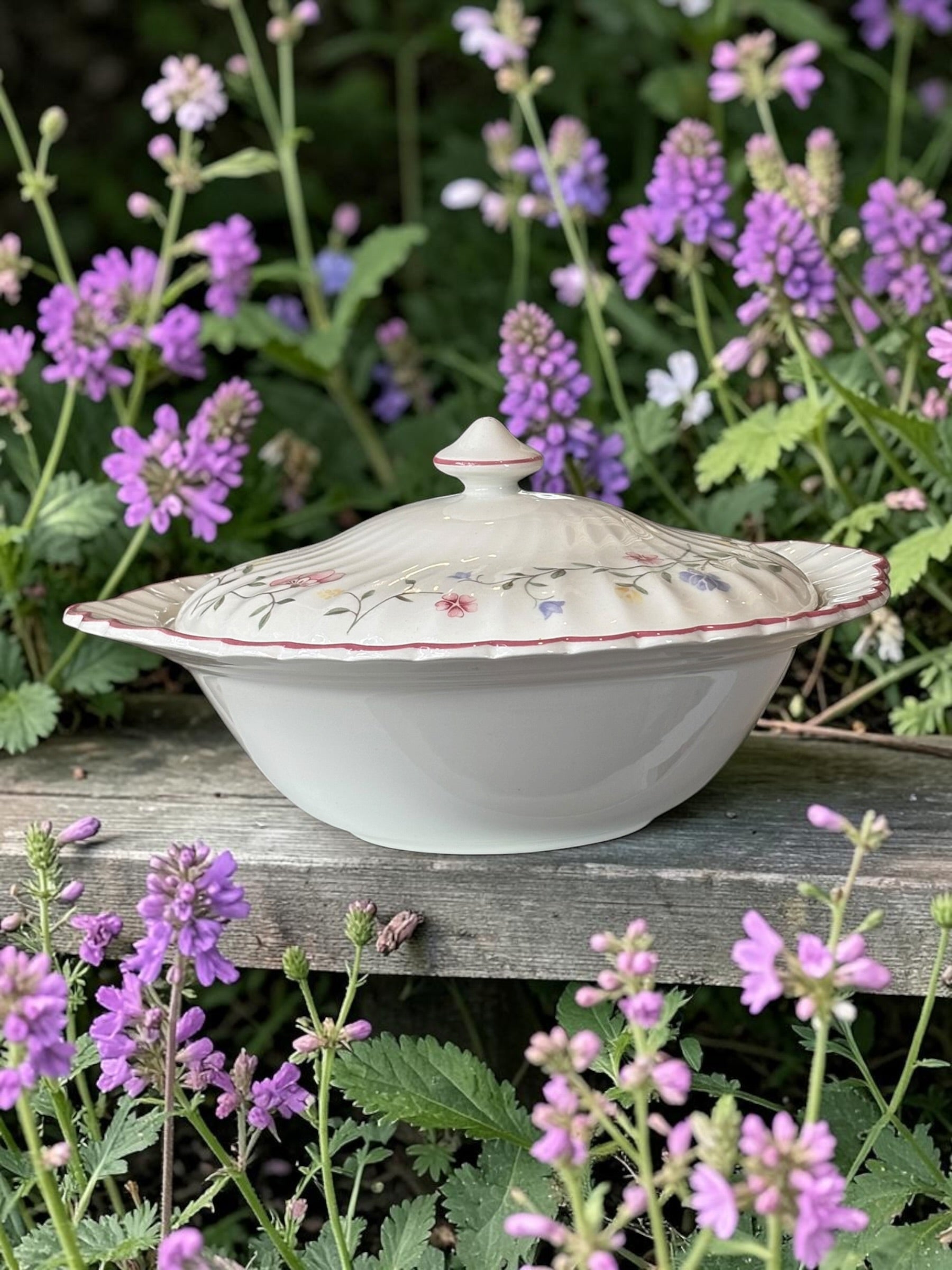 Summer Chintz Johnson Brothers Casserole Dish