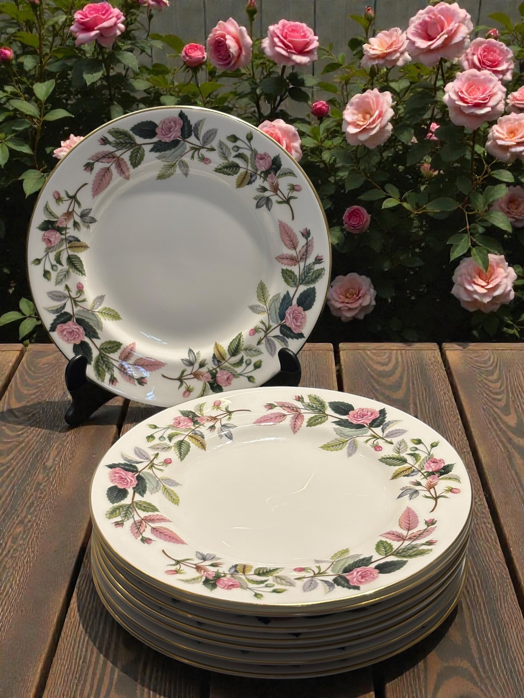 Wedgwood Bone China Hathaway Rose Quartet image 5