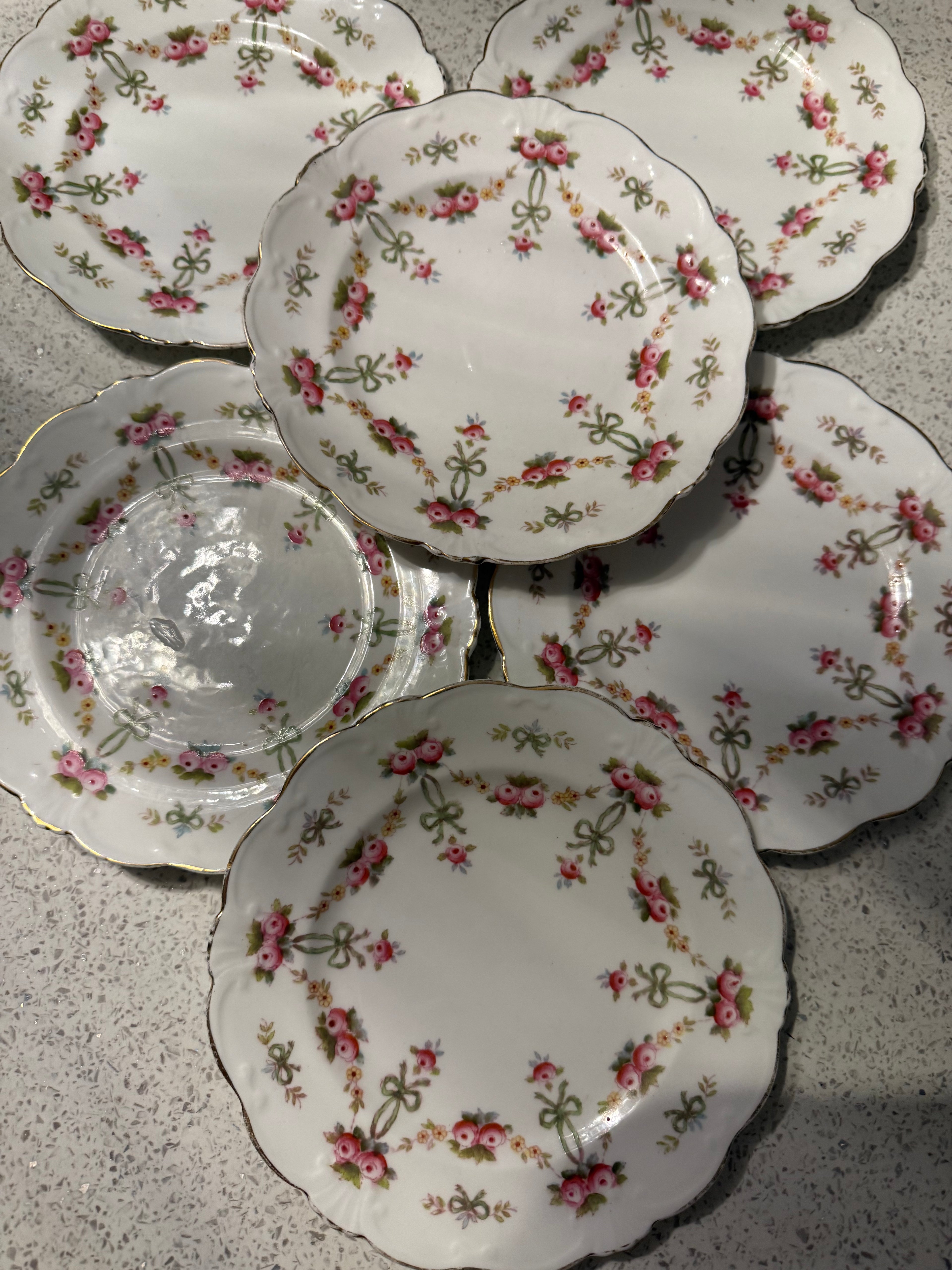 Set 6 Victorian Side/tea plates  image 7