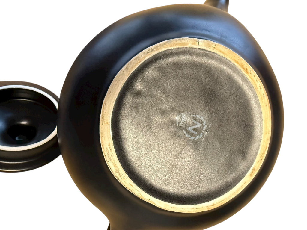 Large Teapot. Ceramic Black image 7