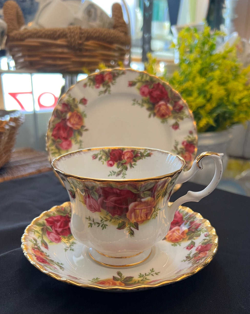 Royal Albert Old Country Roses Trio image 0