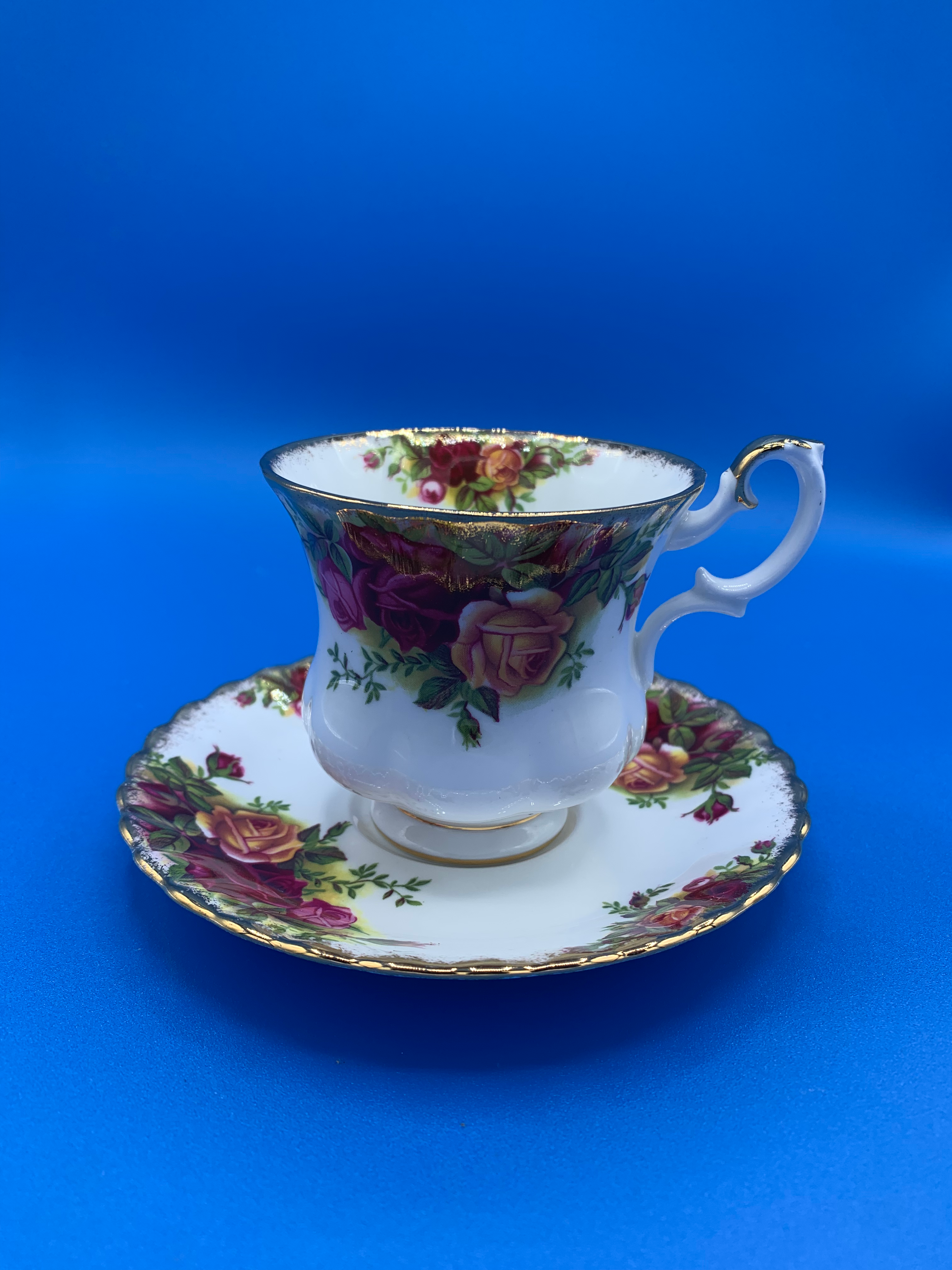 Royal Albert Old Country Roses Coffee Cup & Saucer image 5