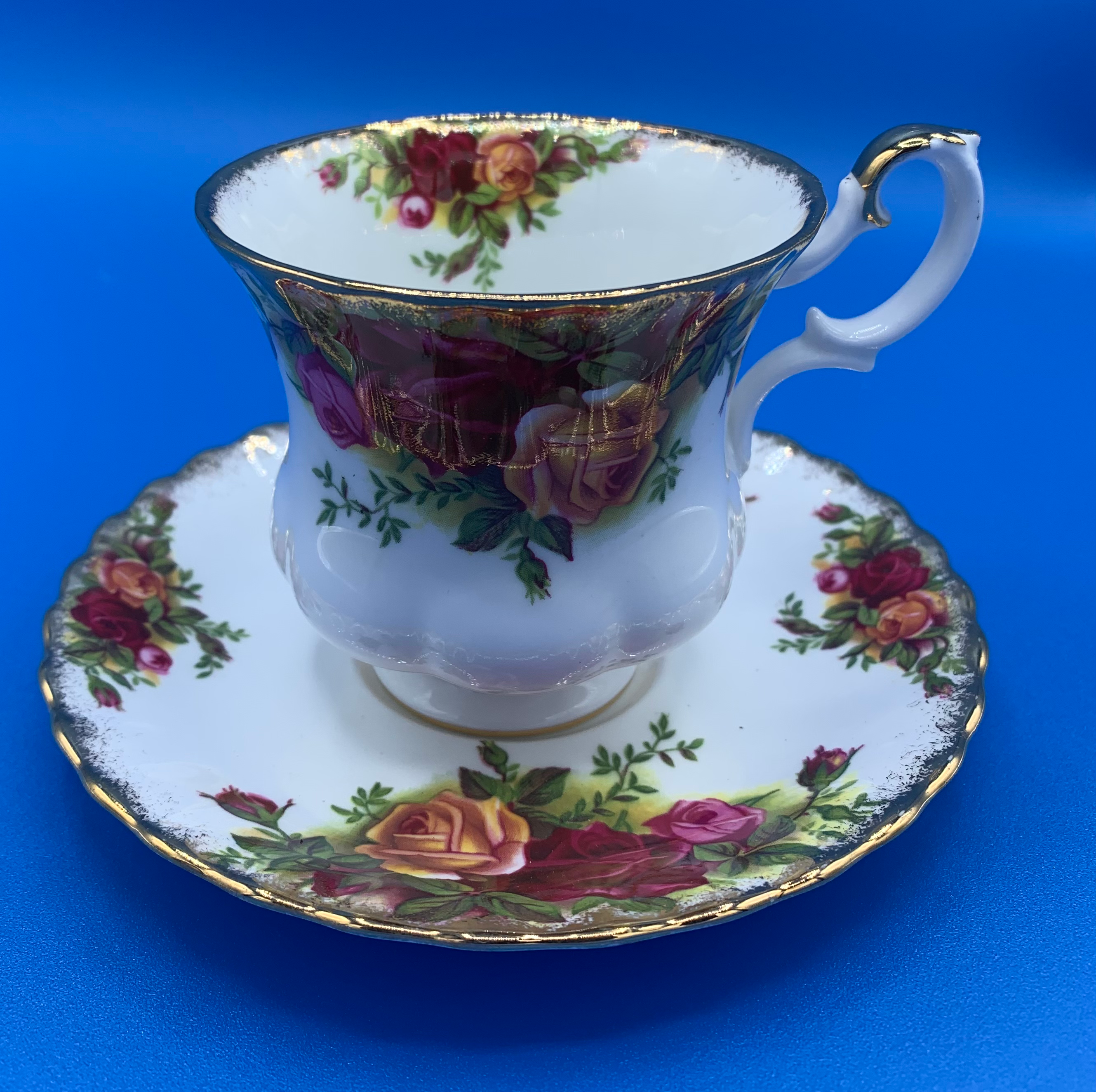 Royal Albert Old Country Roses Coffee Cup & Saucer image 3