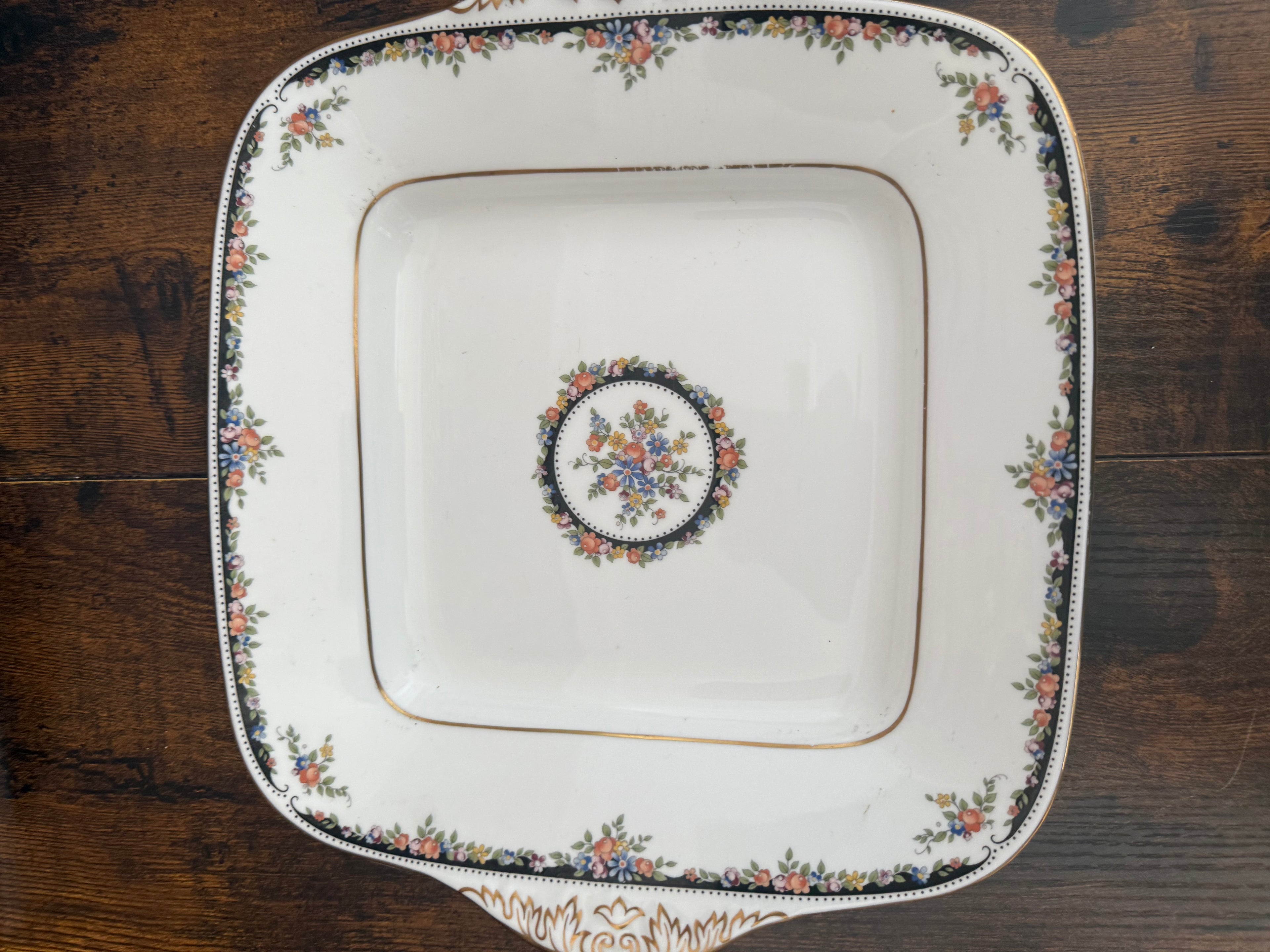 Wedgwood. Vintage Cake Plate.  image 2