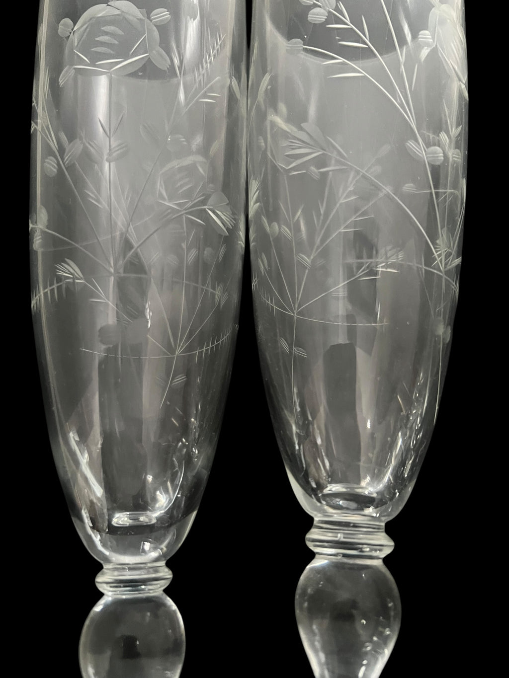 Set 5 tall engraved glasses.  image 13