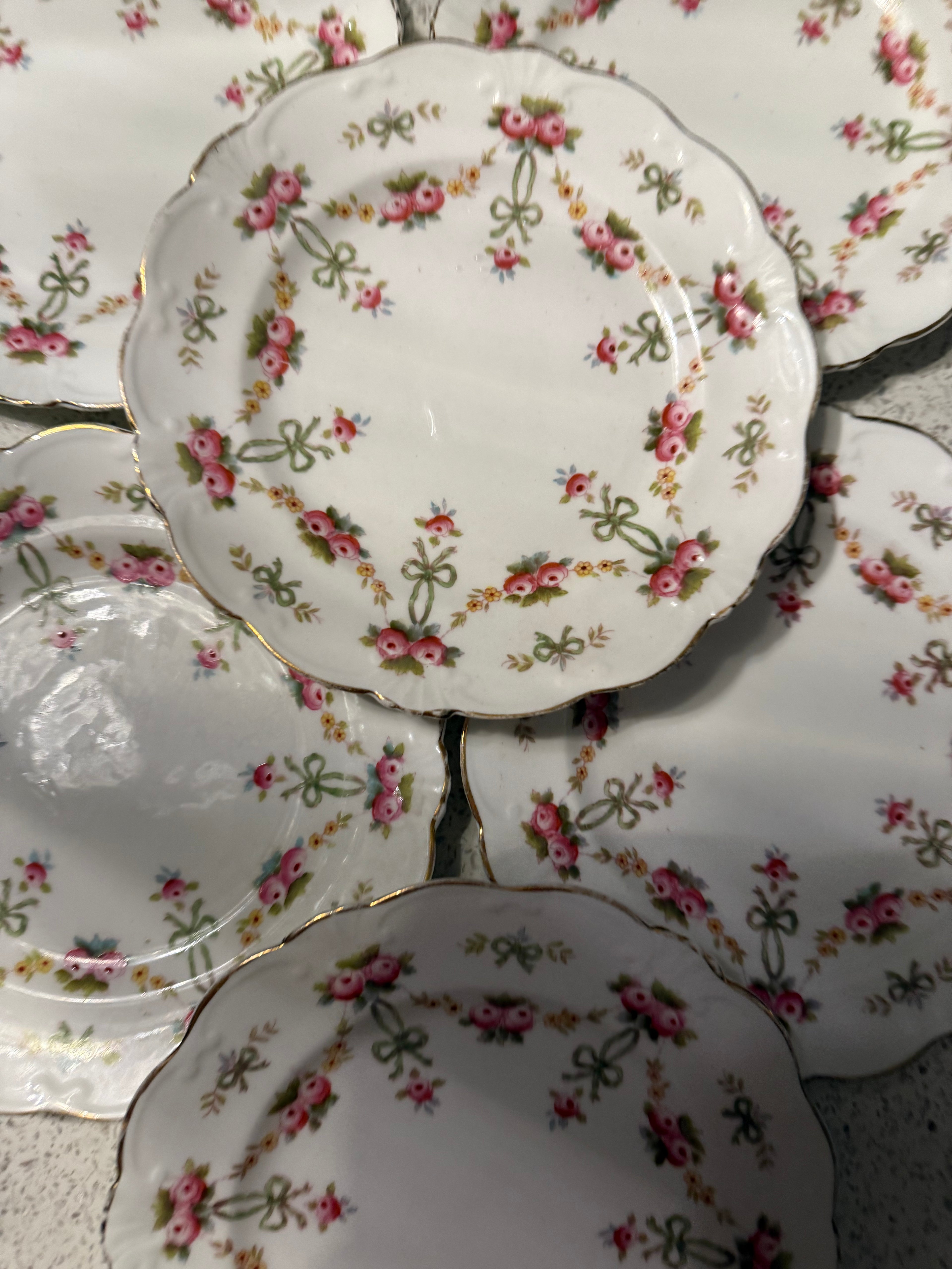 Set 6 Victorian Side/tea plates  image 3