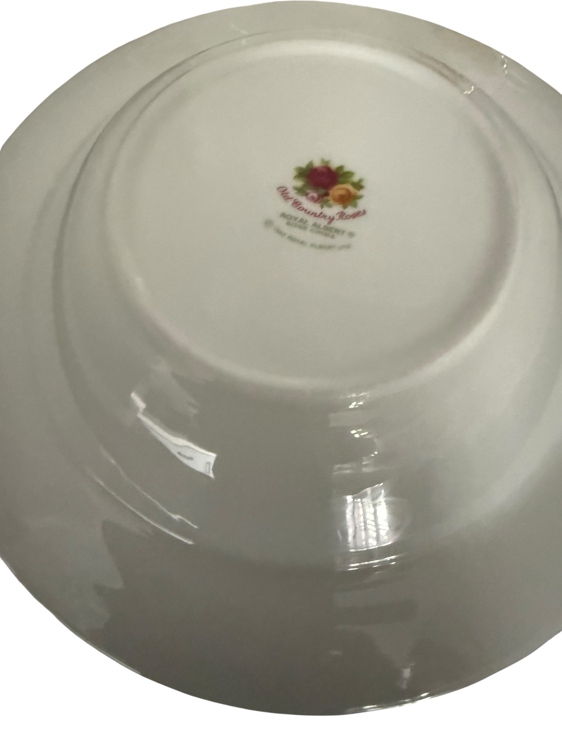 Old Country Roses. Set 6 Royal Albert Soup Bowls image 7