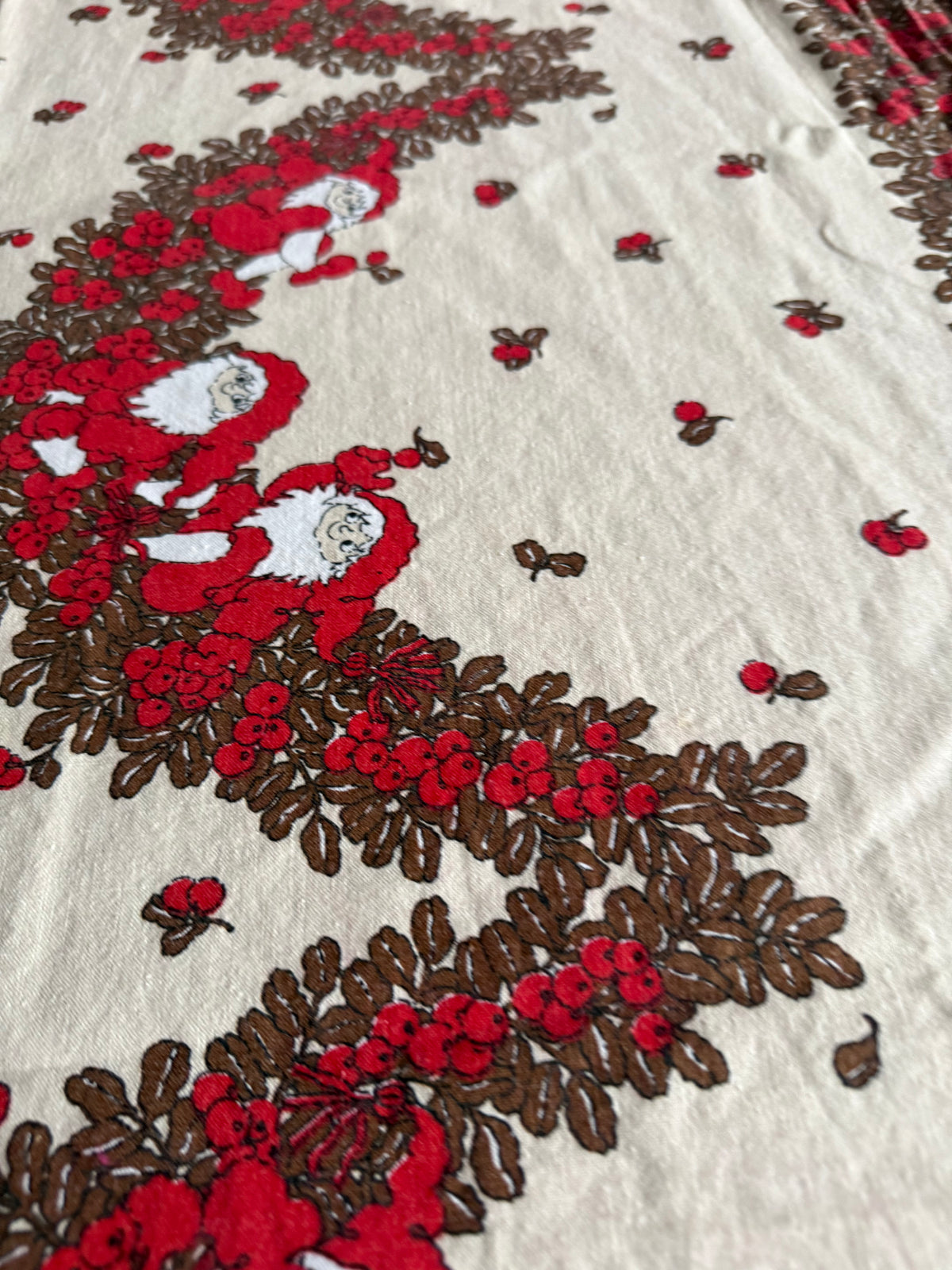 Vintage Tablecloth. Christmas Design