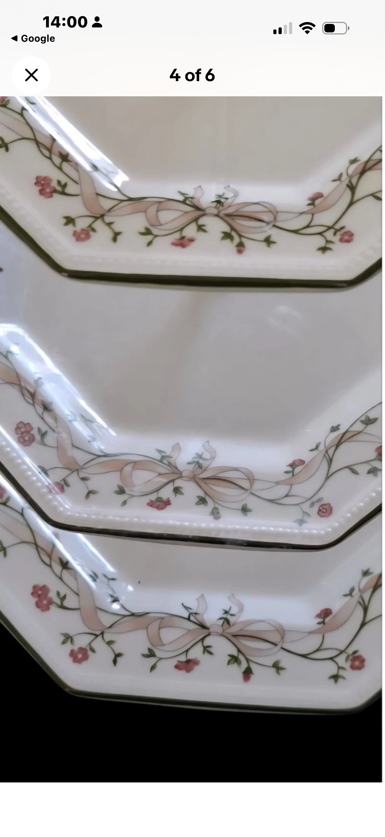 Eternal Beau. Johnson Brothers. 3 tier cake stand