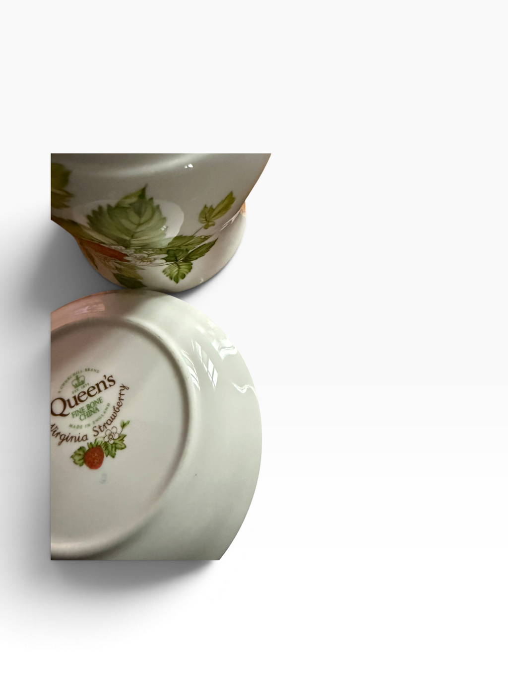 Queens China. Virginia Strawberry Mug & Coaster