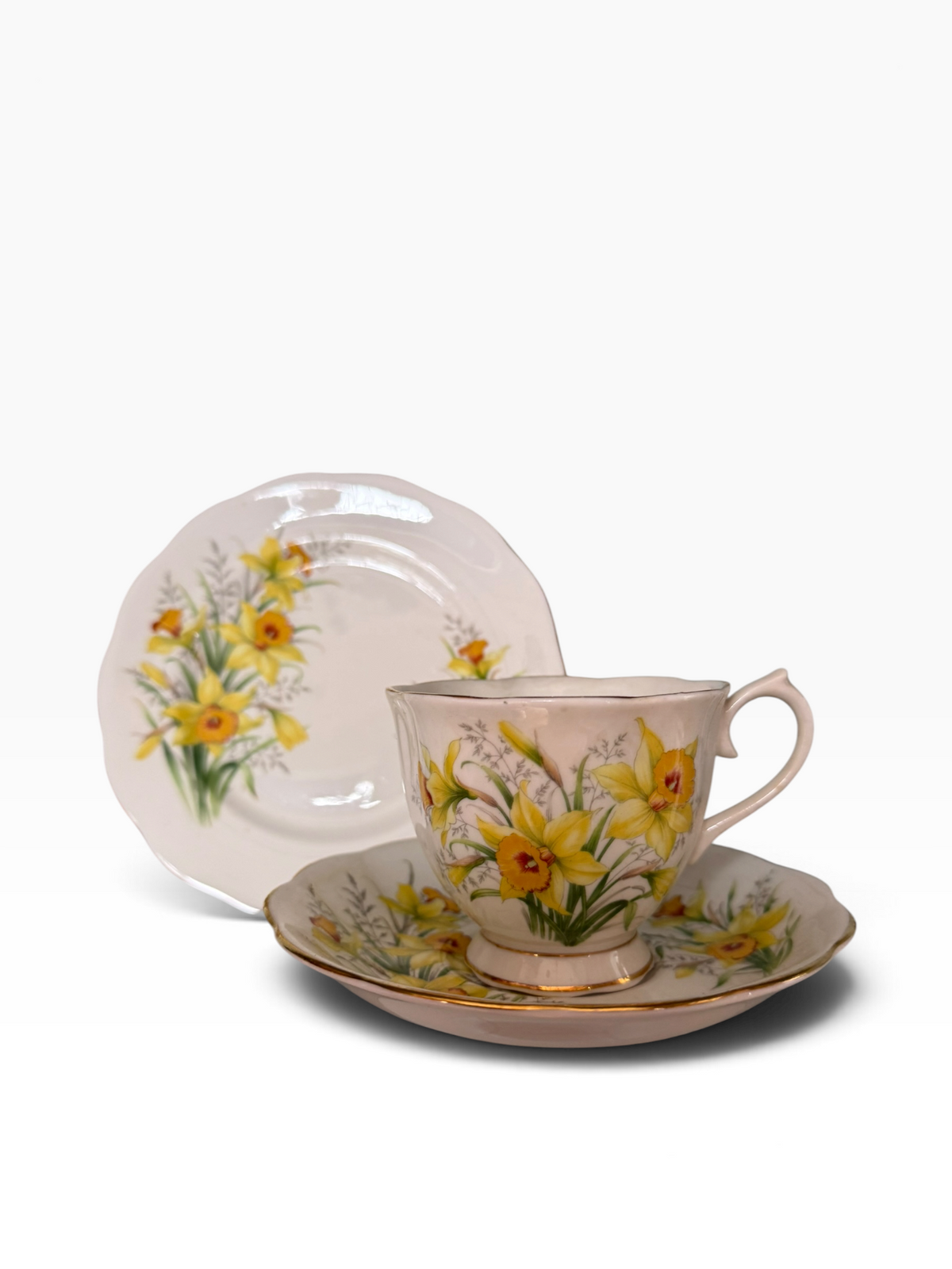 Royal Albert. Daffodil. Trio.