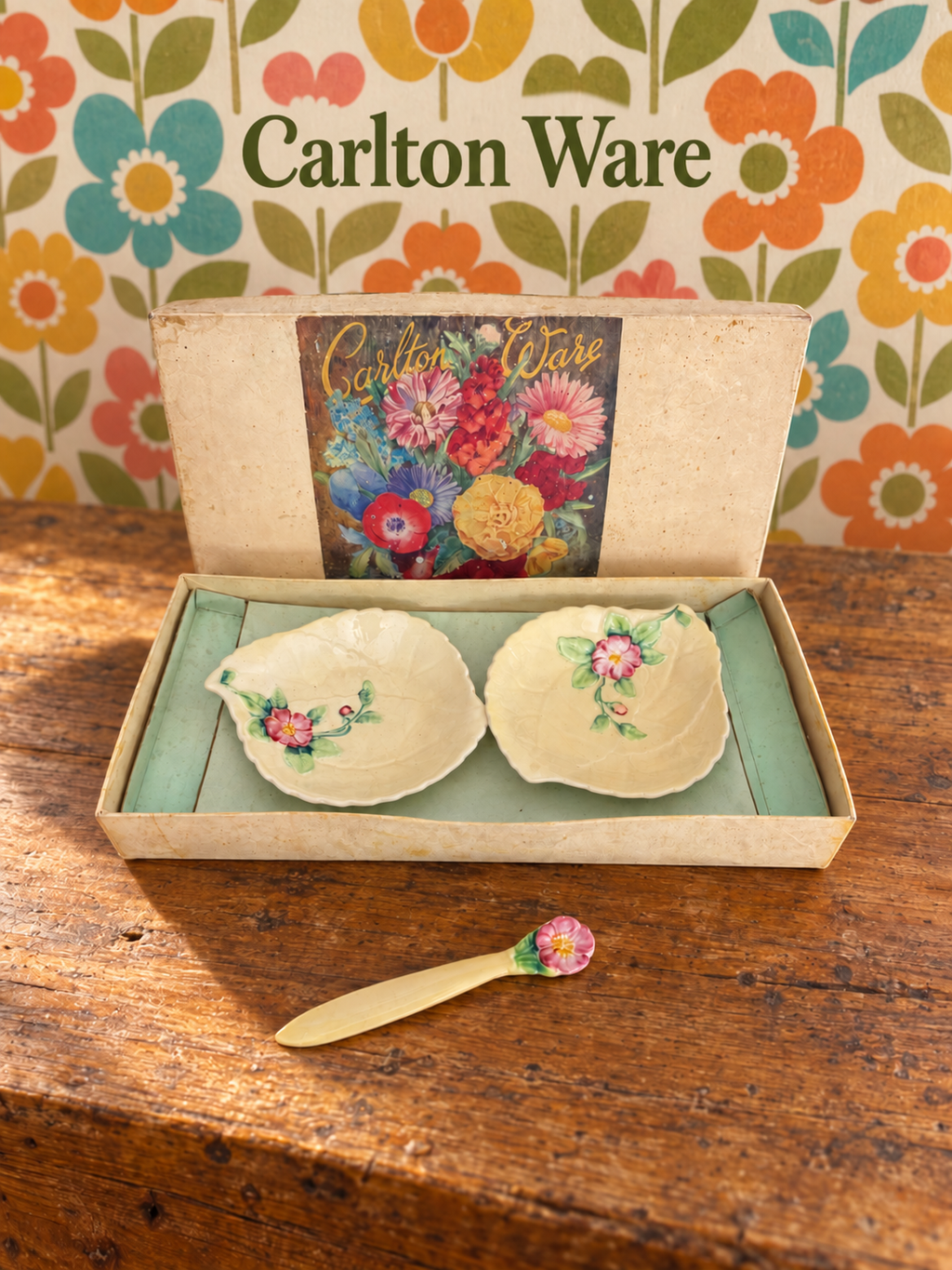Carltonware. Two Dishes & Spoon