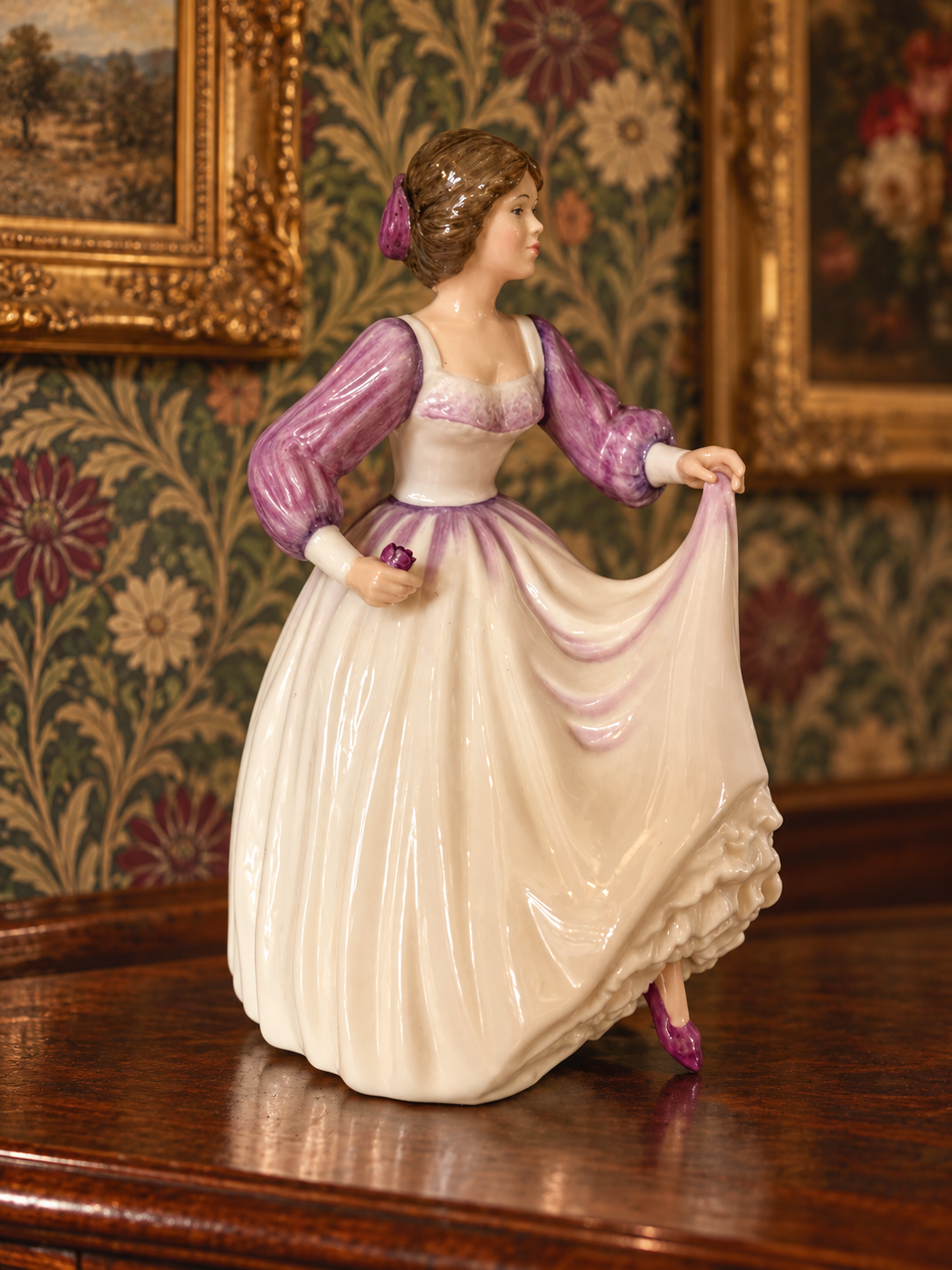 Royal Doulton Figurine ‘Pretty Ladies’ Ashleigh