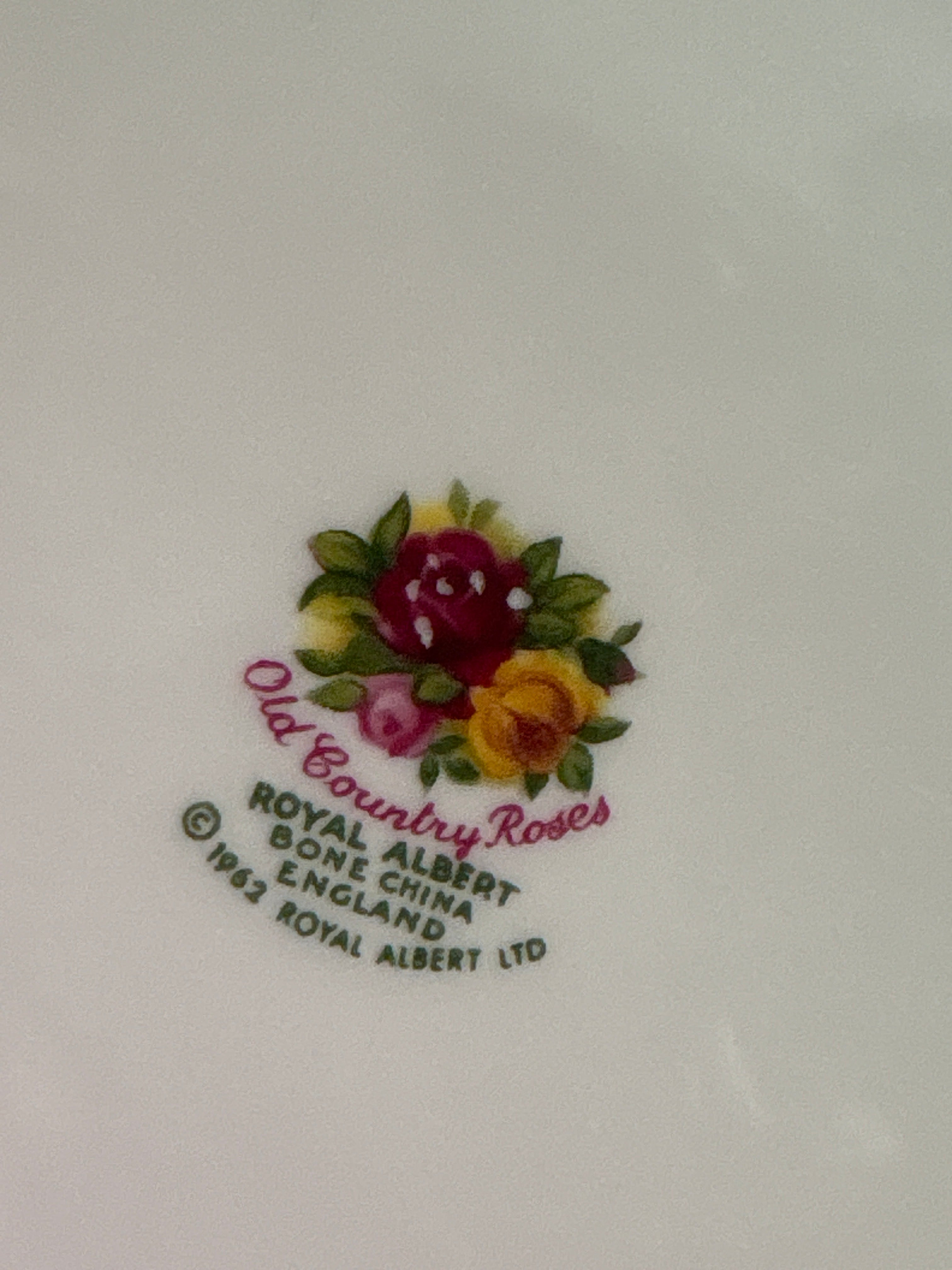 Royal Albert Old Country Roses Large Oval Platter – 2nd Quality