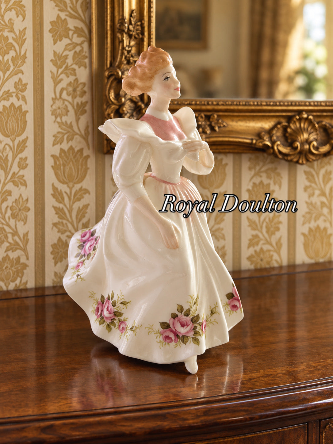 Royal Doulton. Figurine. Gillian