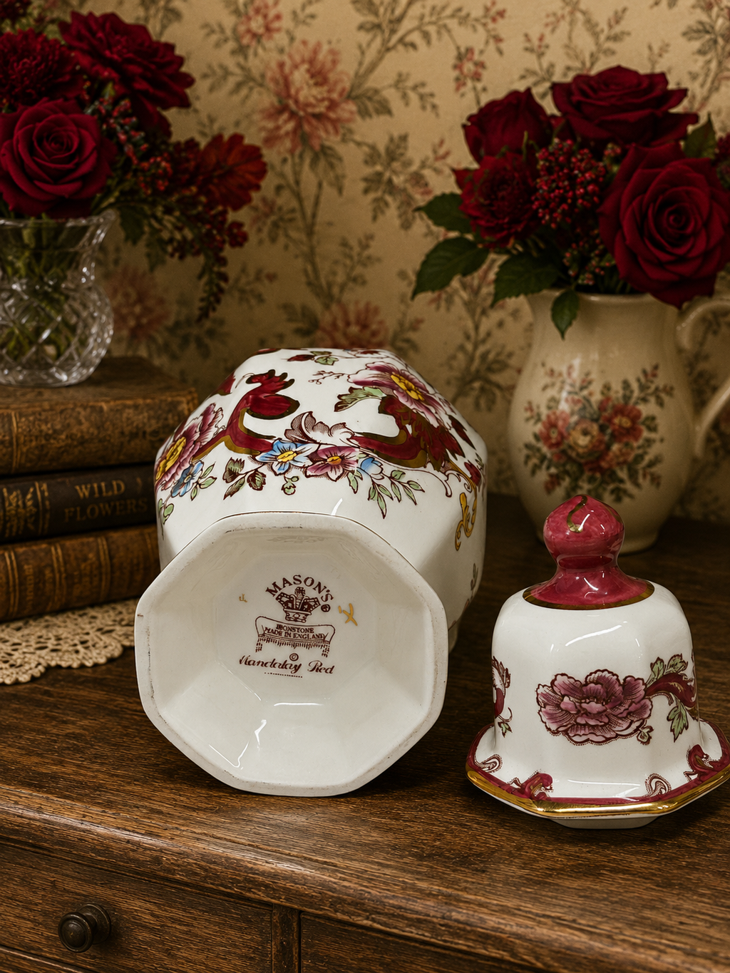 Masons ‘Mandalay Red’ Urn